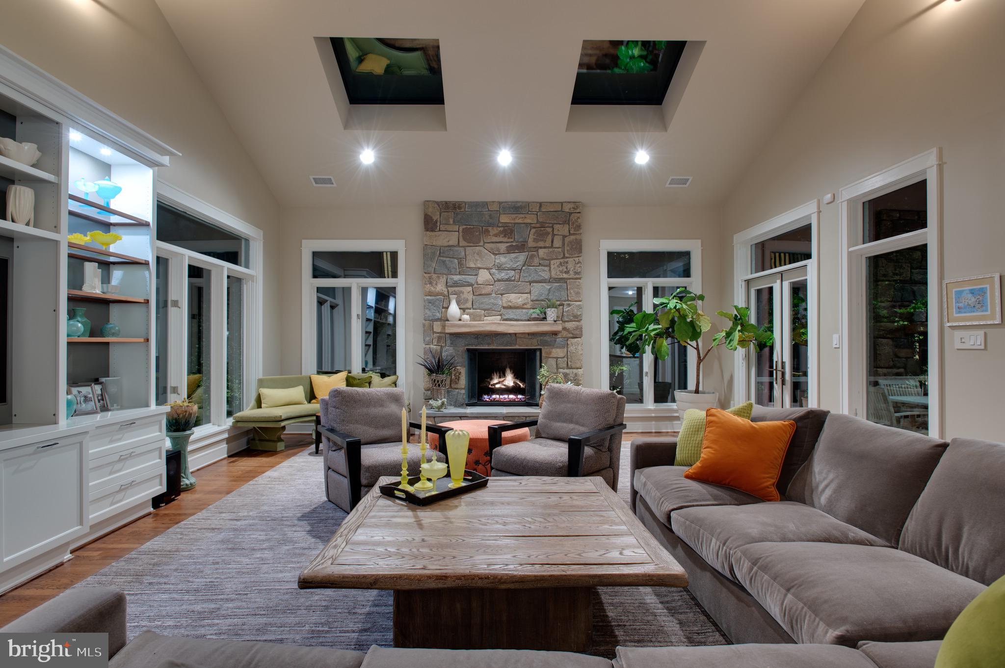 THE PALISADES - Residential