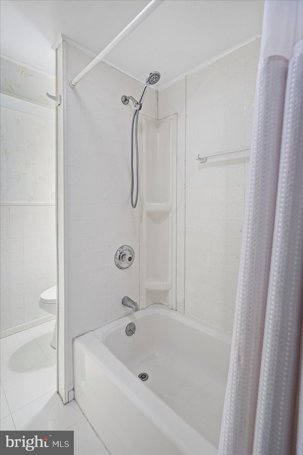 CROMWELL VALLEY - Residential