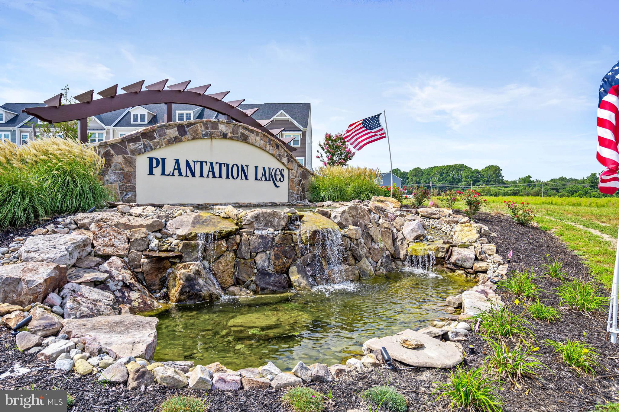 PLANTATION LAKES - Residential