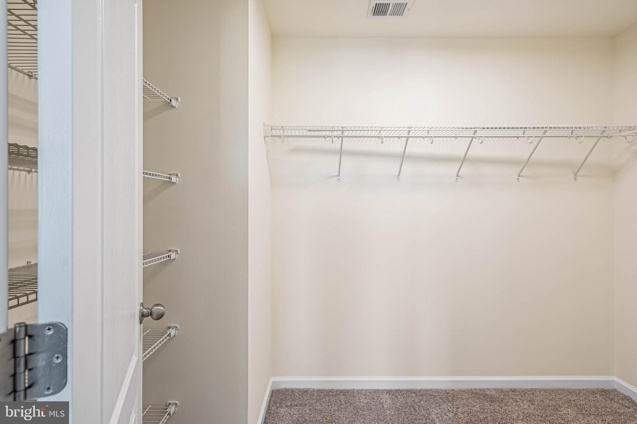 PLANTATION LAKES - Residential