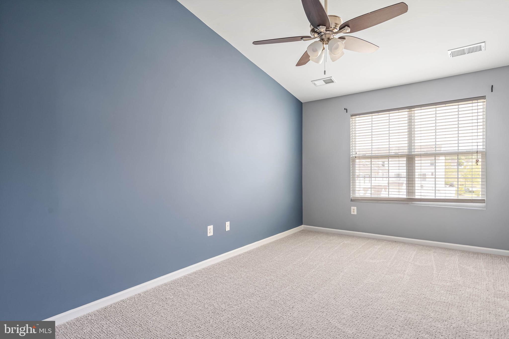 PLANTATION LAKES - Residential