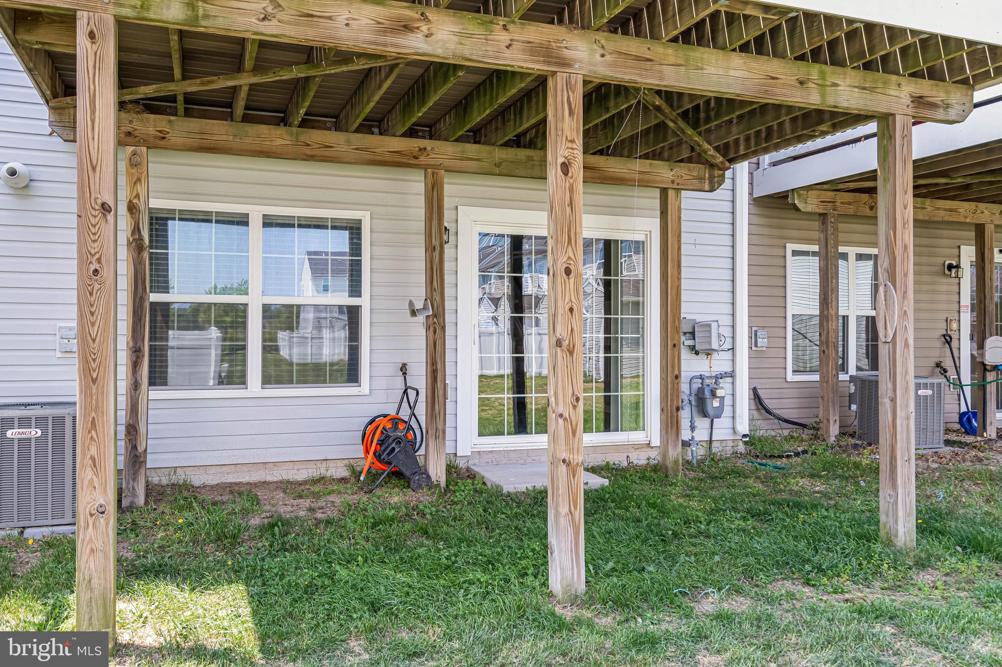 PLANTATION LAKES - Residential