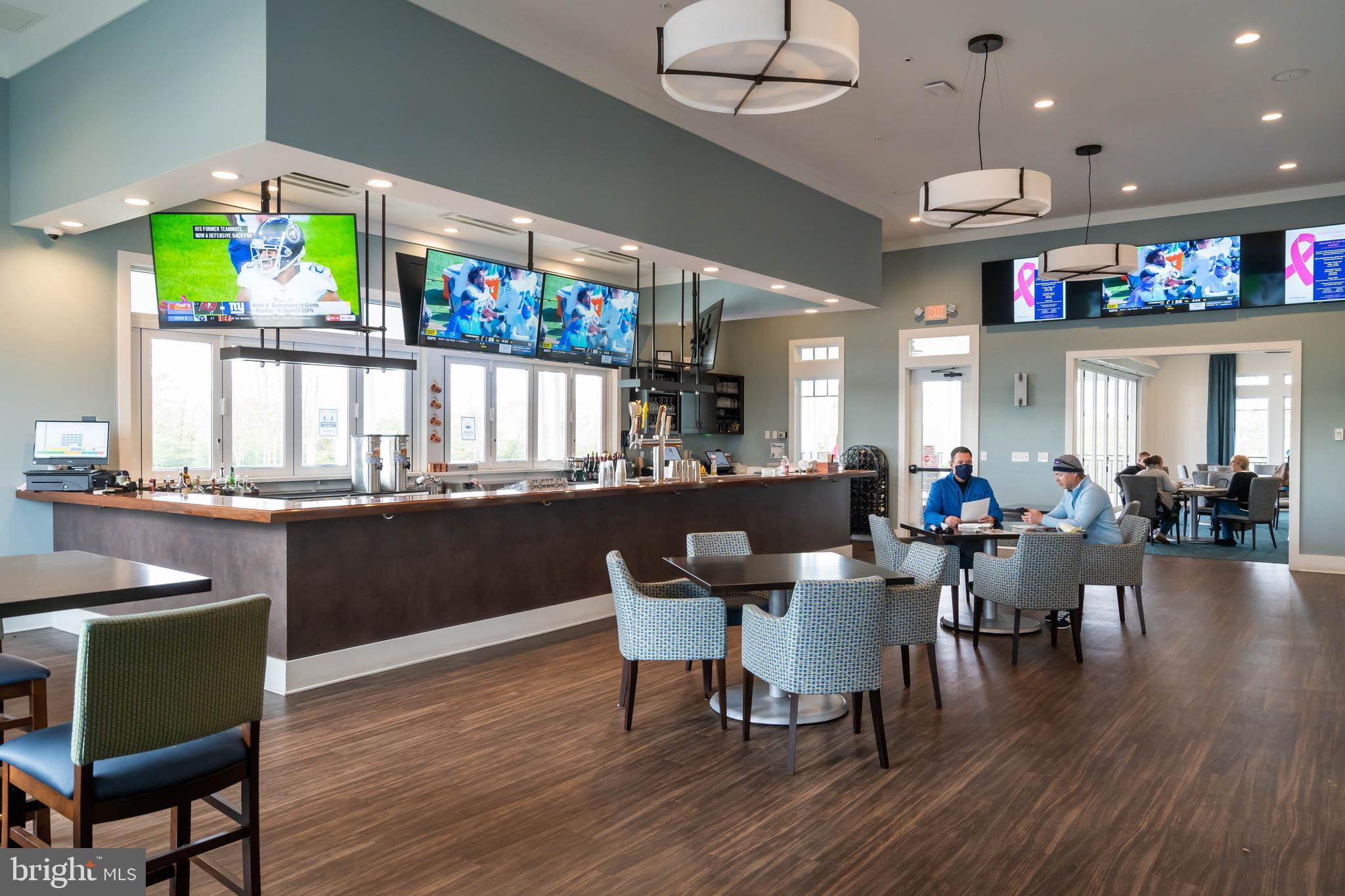 PLANTATION LAKES - Residential