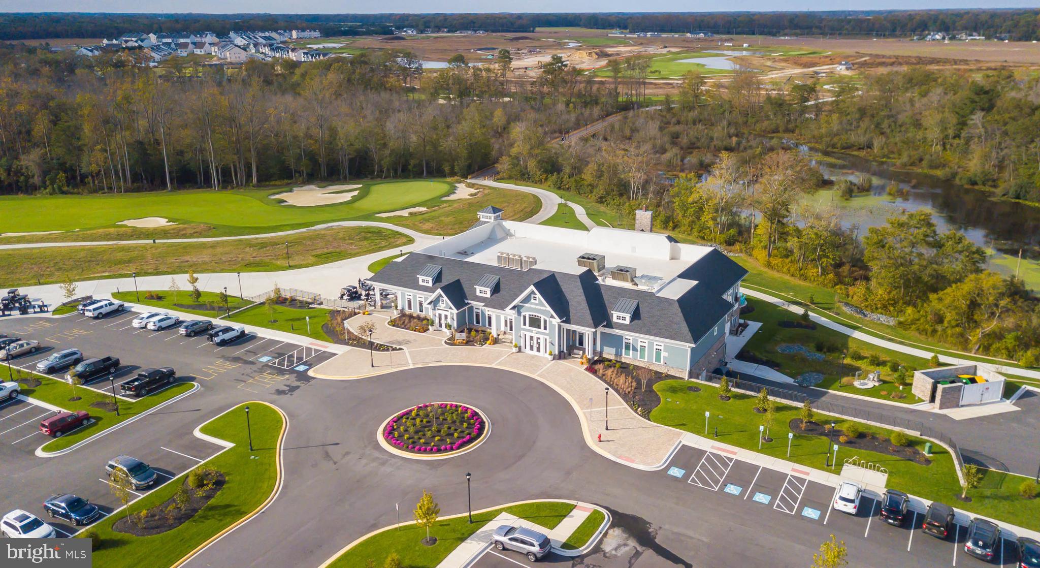 PLANTATION LAKES - Residential