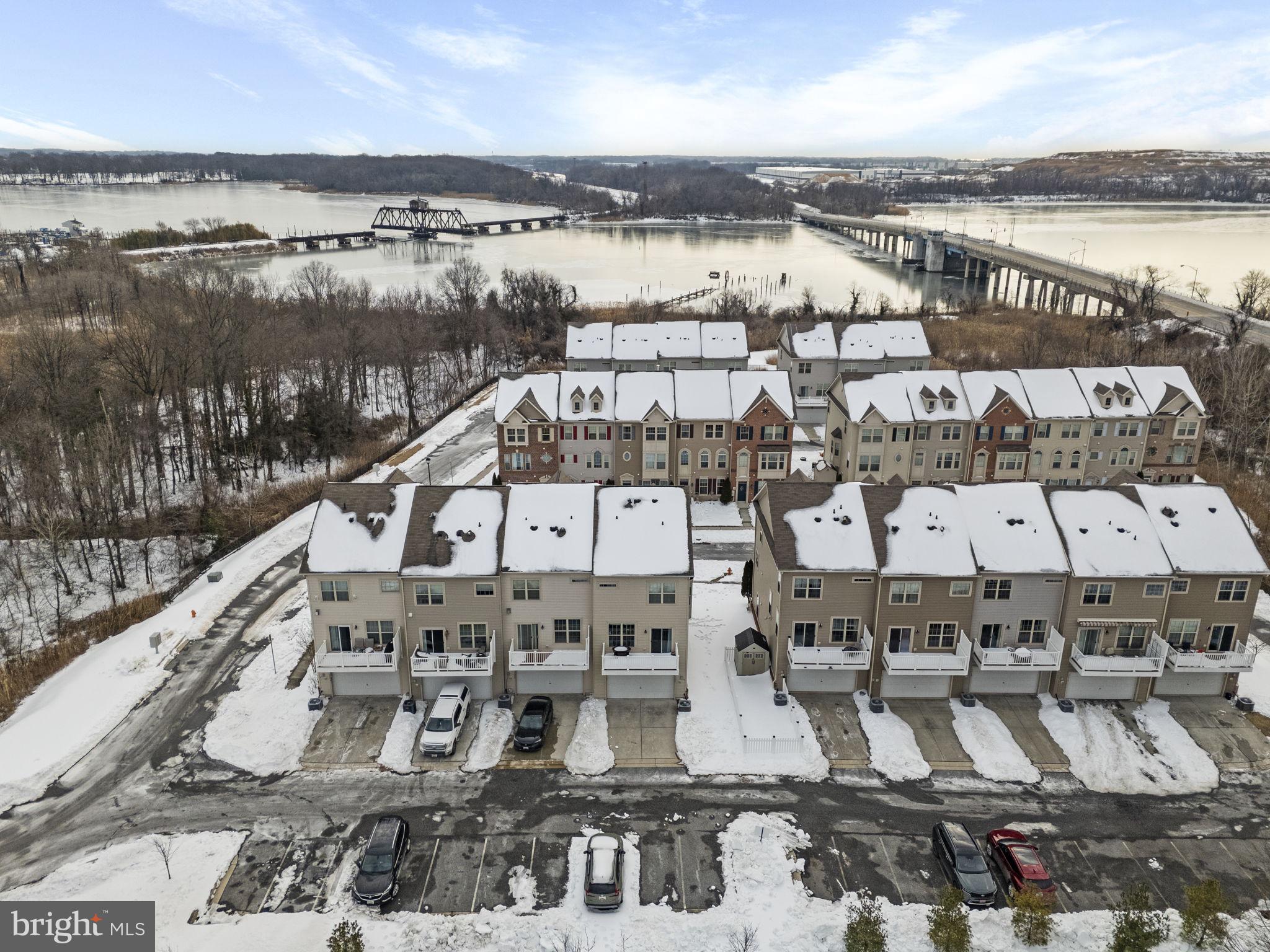 STANSBURY SHORES - Residential