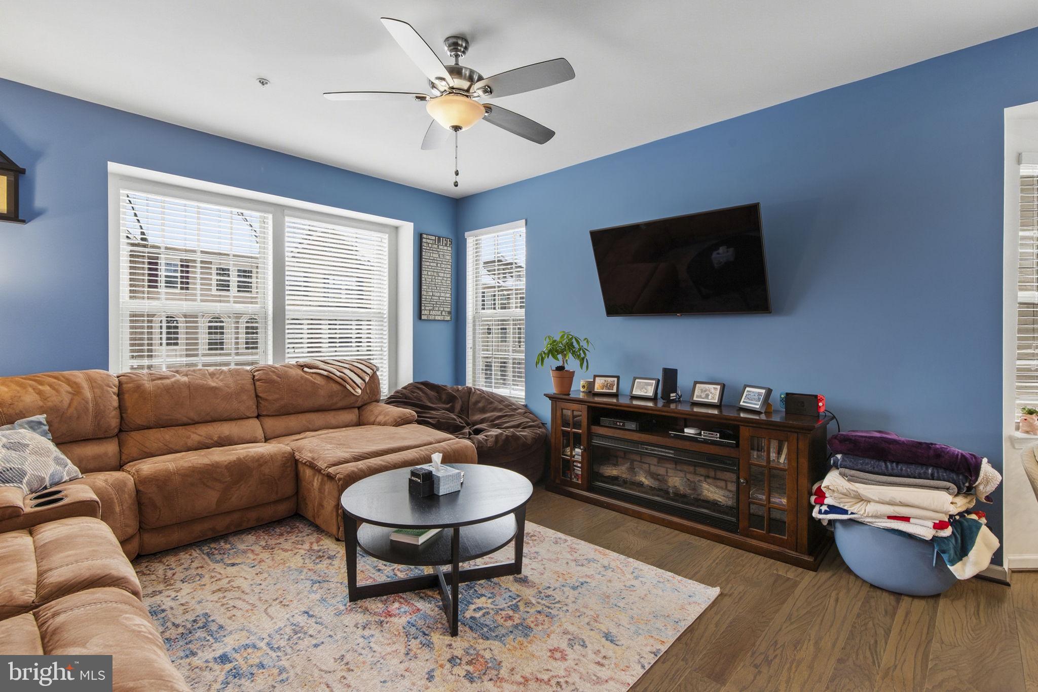 STANSBURY SHORES - Residential