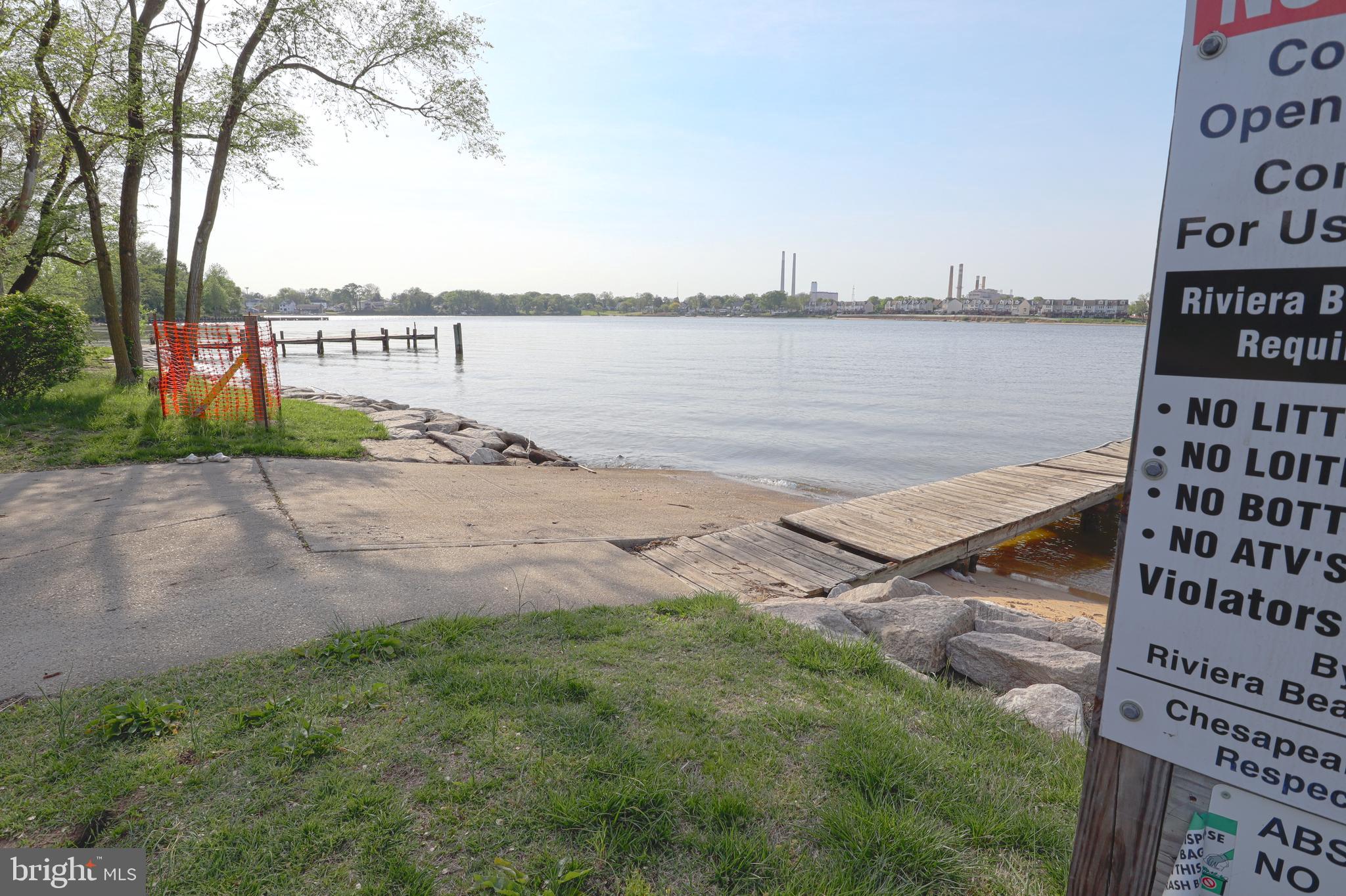 RIVIERA BEACH - Residential