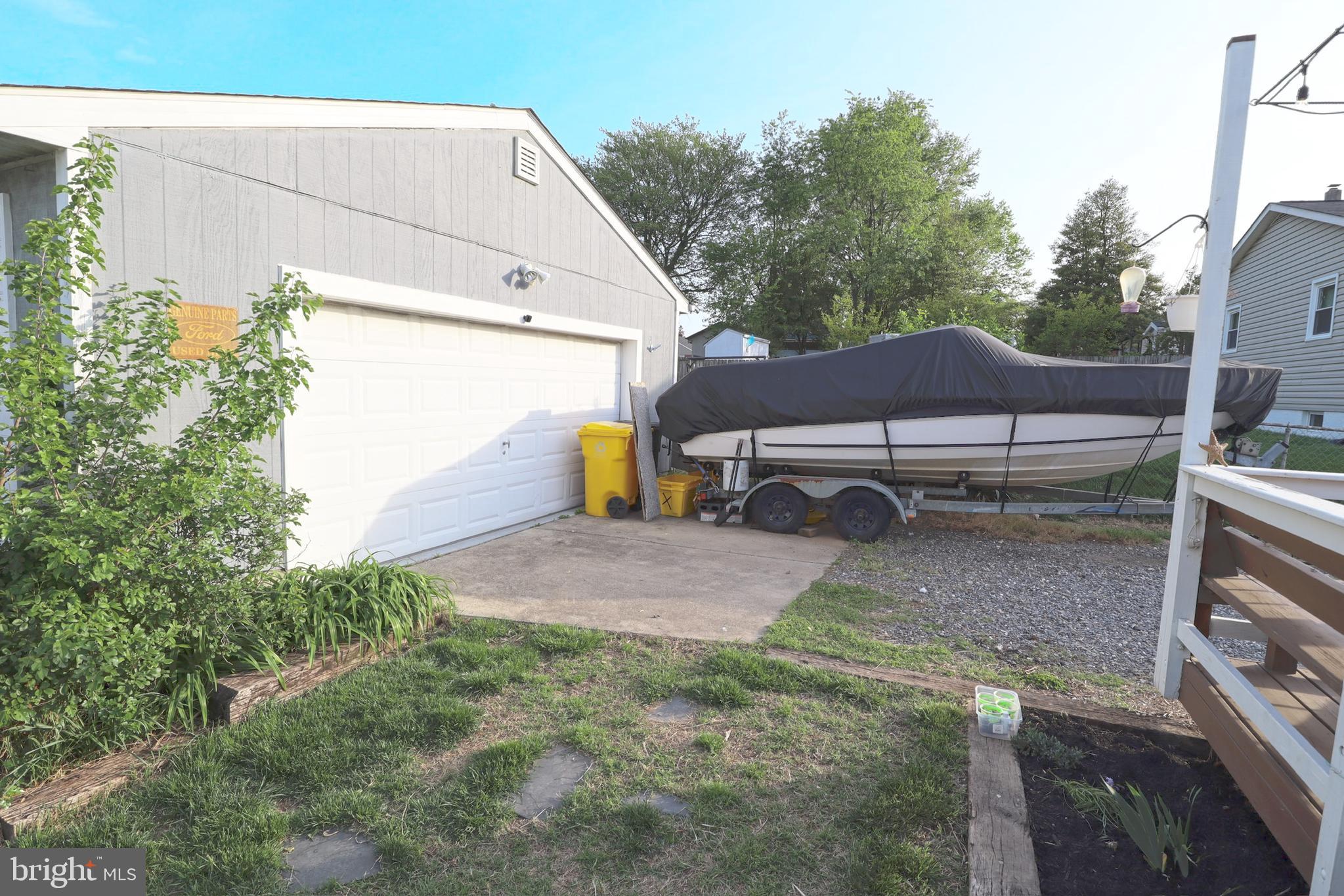 RIVIERA BEACH - Residential