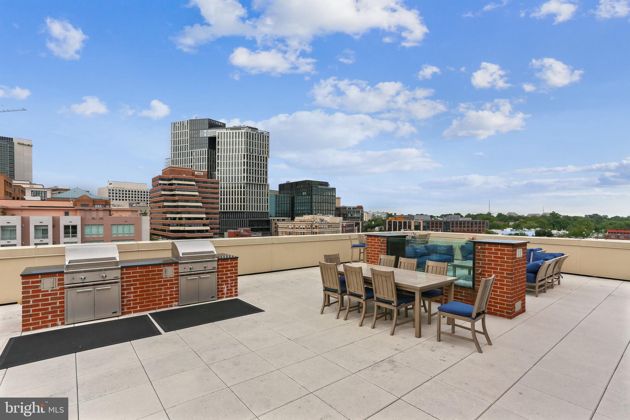 DOWNTOWN BETHESDA - Residential Lease