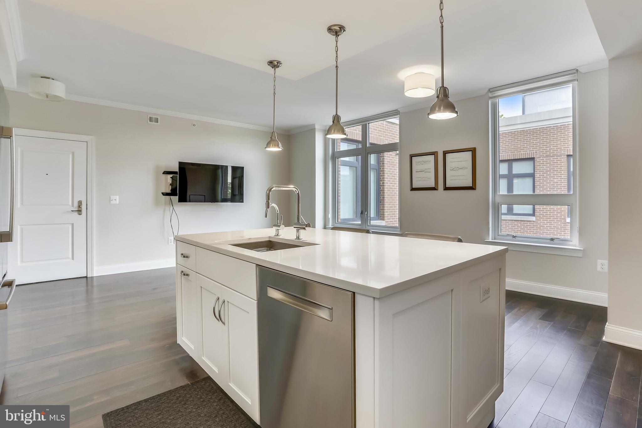 DOWNTOWN BETHESDA - Residential Lease