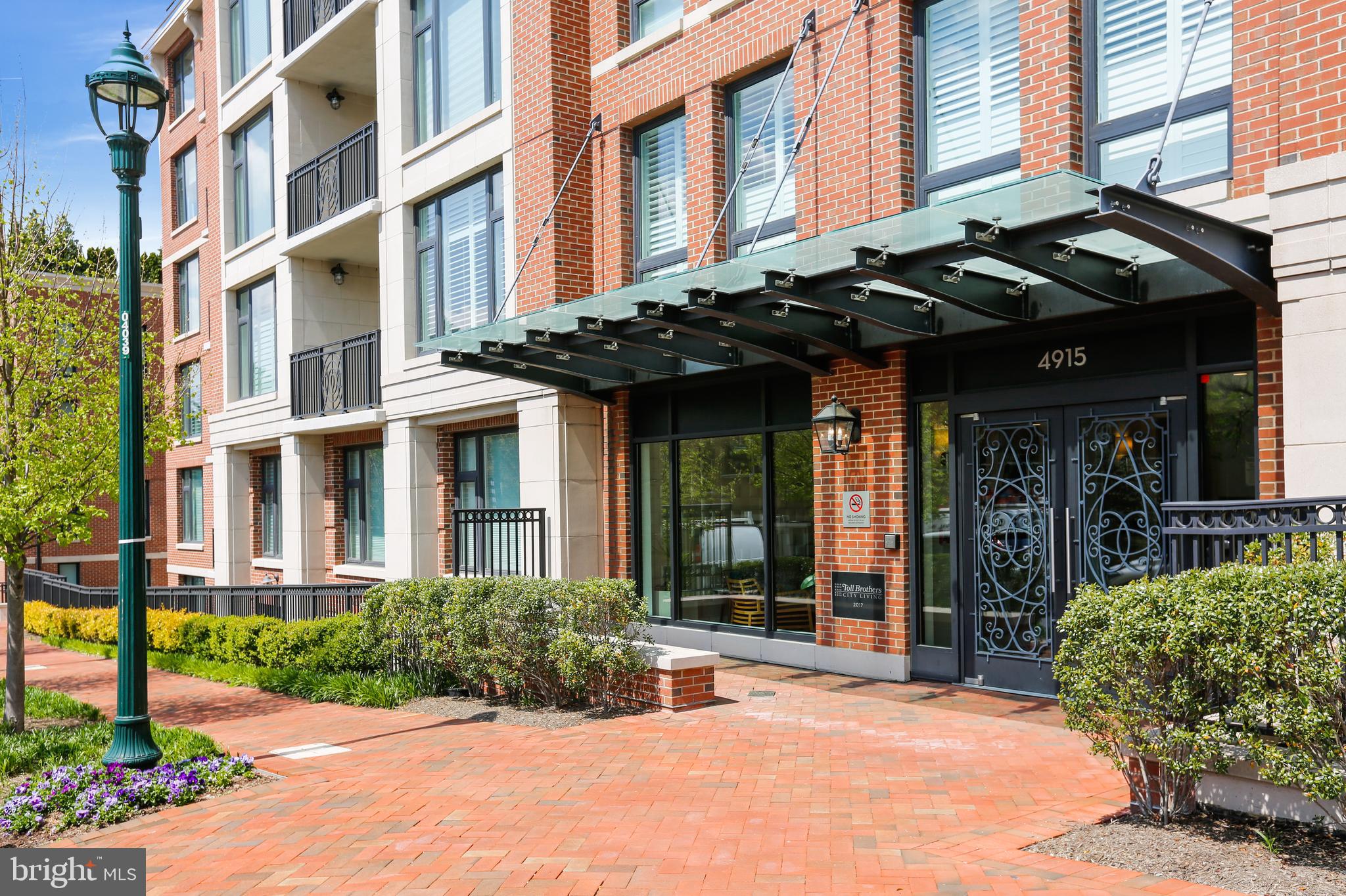 DOWNTOWN BETHESDA - Residential Lease