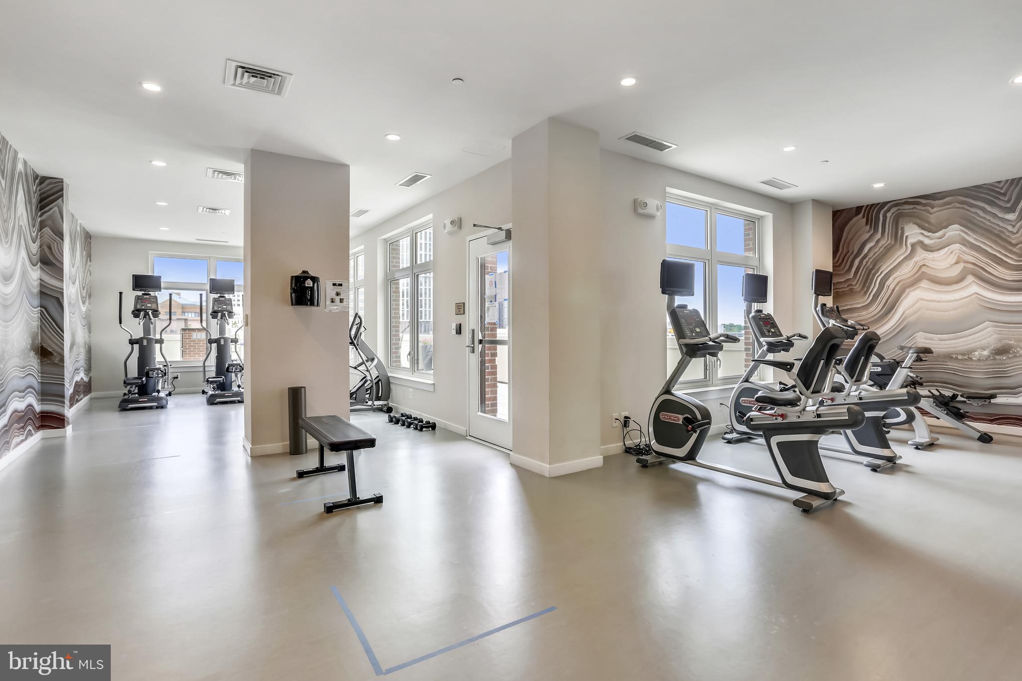 DOWNTOWN BETHESDA - Residential Lease