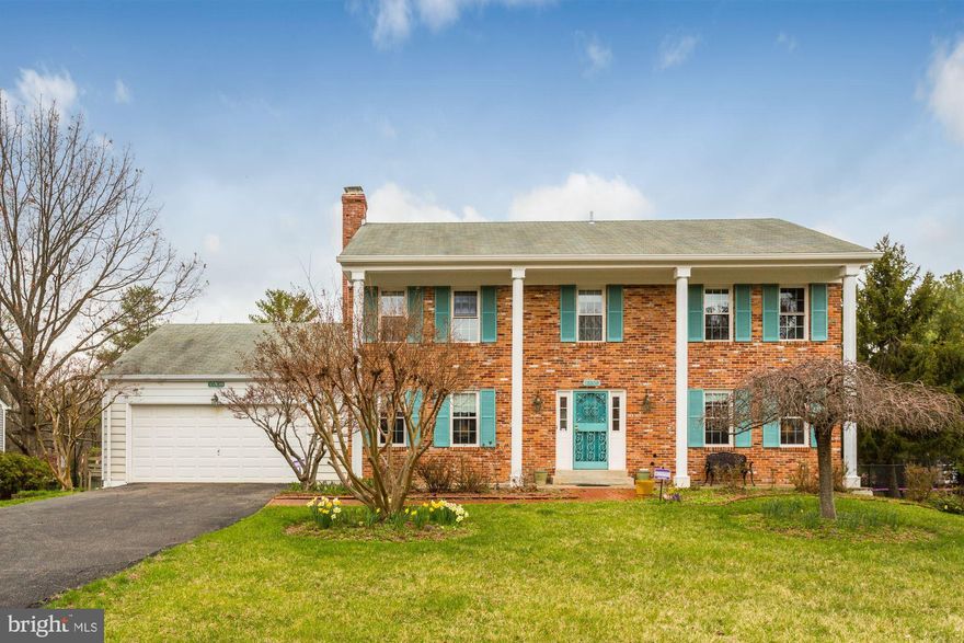 *********ATTENTION ALL AGENTS, PLEASE NOTE THAT ALL OFFERS ARE DUE ON MONDAY APRIL 11 AT 5:00 P.M.**********This meticulously maintained brick-front single family home in Silver Spring has it all! Formal living spaces welcome you from the bright, open foyer. The living and dining rooms boast magnificent bright windows, decorative moldings, and fresh carpet. This home offers hardwood flooring in the family room with a wood
burning fireplace. The kitchen features granite countertops, a lovely eat-in area off the cozy family room featuring easy access to a huge wooden deck and flat backyard. The second level of this stunning home comprises the owner's suite with seating area, huge walk-in closet, and en-suite bathroom with two vanities. The second level also offers three additional spacious, bright bedrooms with decorative moldings and another full bathroom. The lower level is perfect for entertaining with a sprawling recreation room, bonus room, and additional storage. You will be proud to call this wonderful place home!