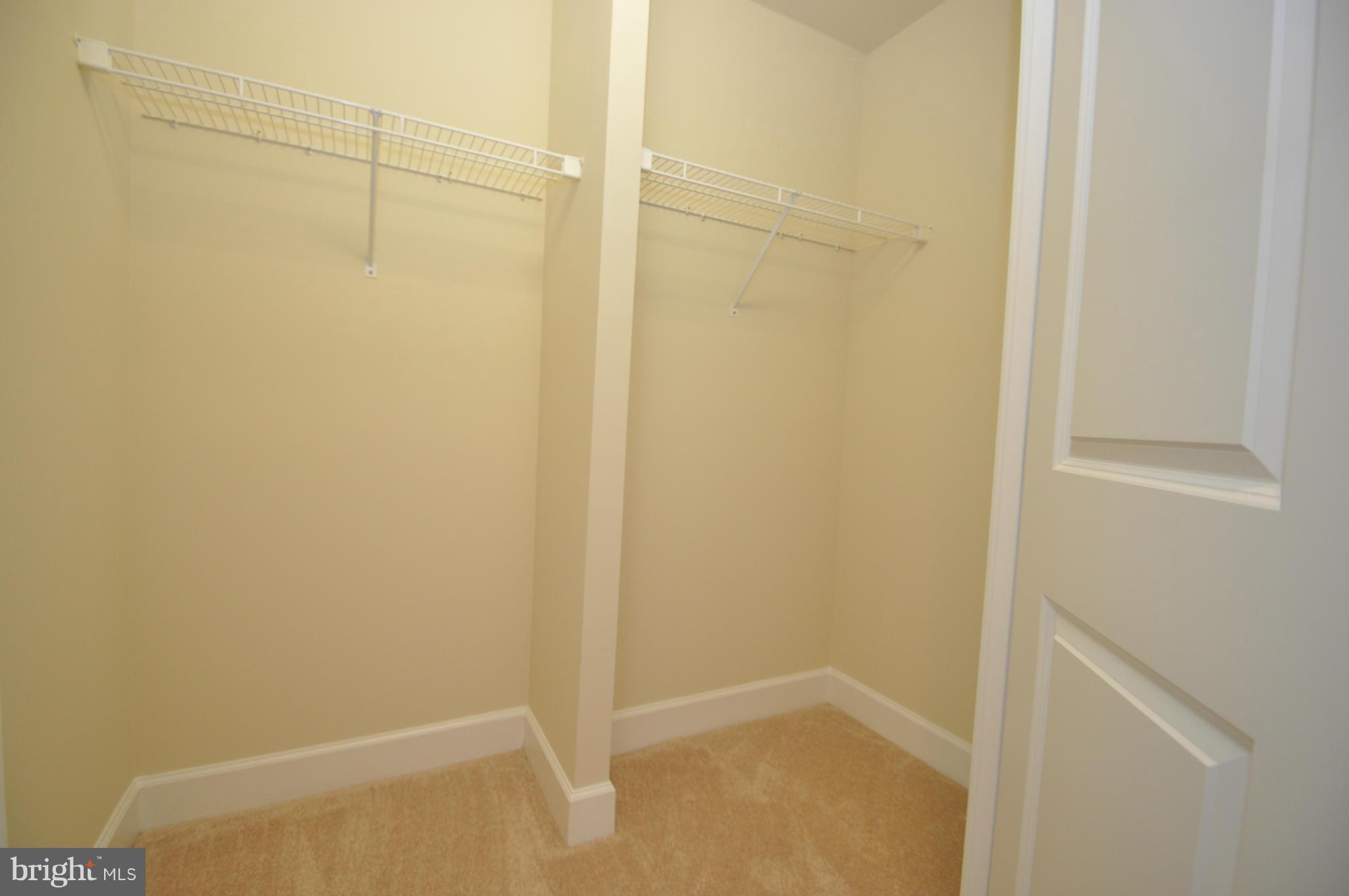 ECLIPSE ON CENTER PARK - Residential Lease