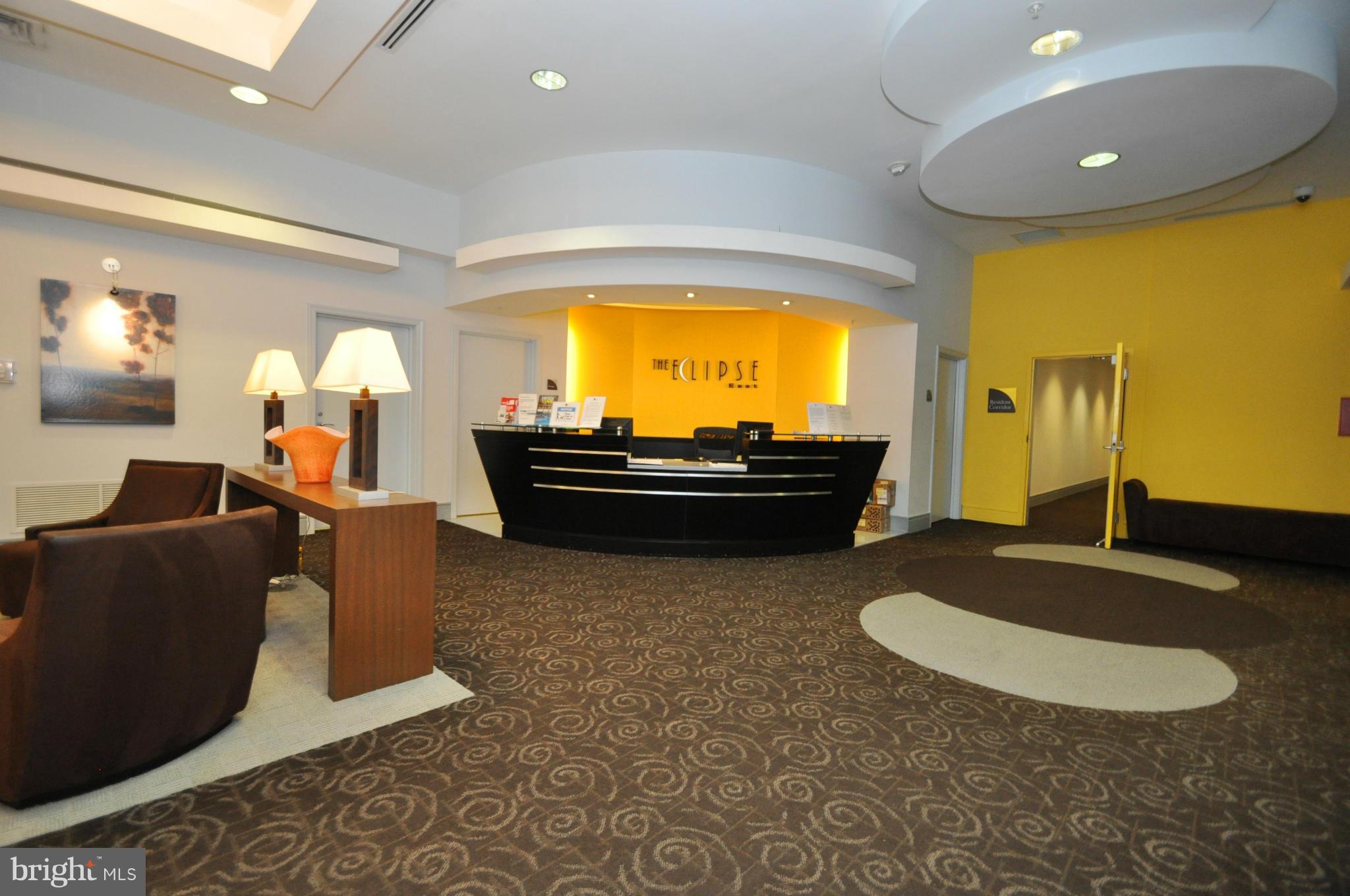 ECLIPSE ON CENTER PARK - Residential Lease