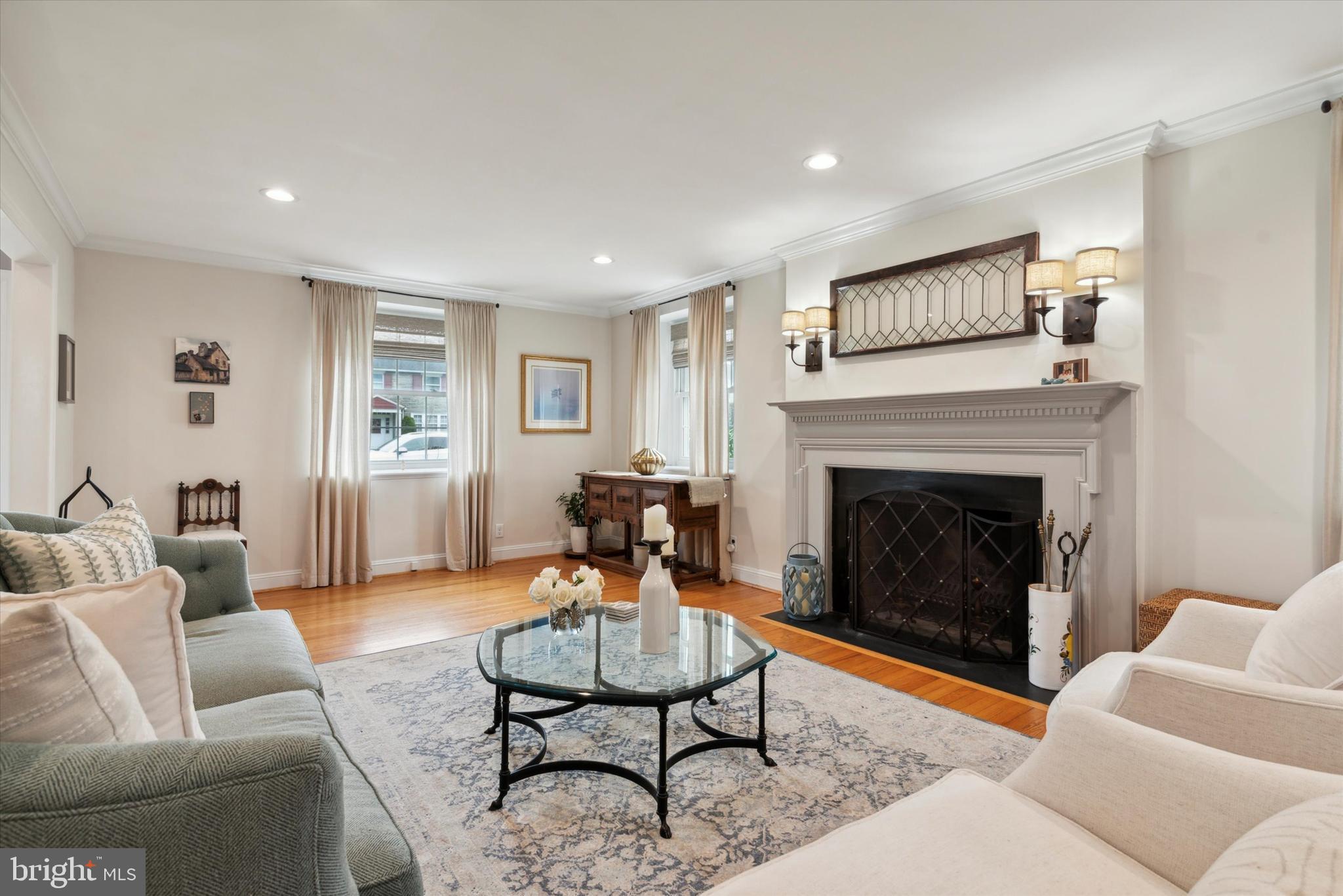 MERION GOLF MANOR - Residential