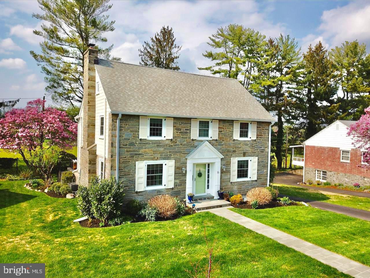 MERION GOLF MANOR - Residential