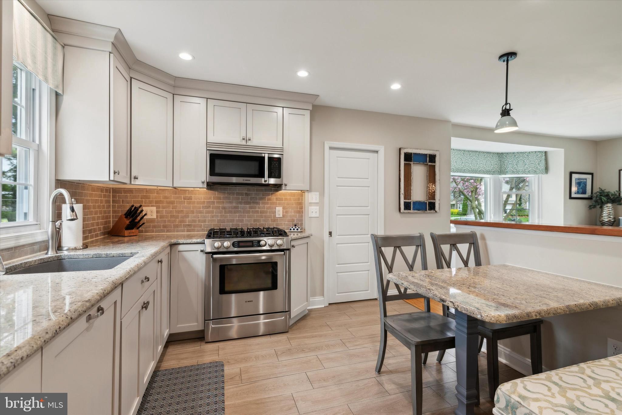 MERION GOLF MANOR - Residential