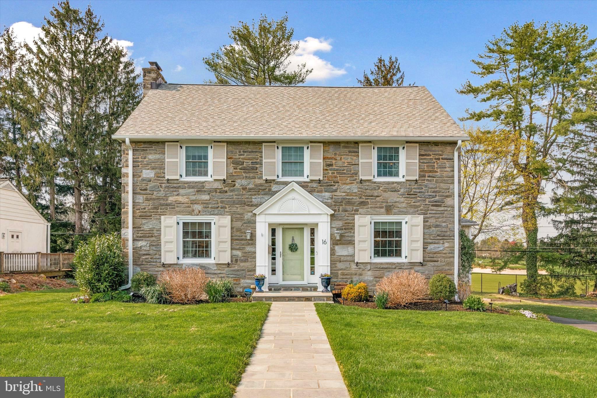 MERION GOLF MANOR - Residential