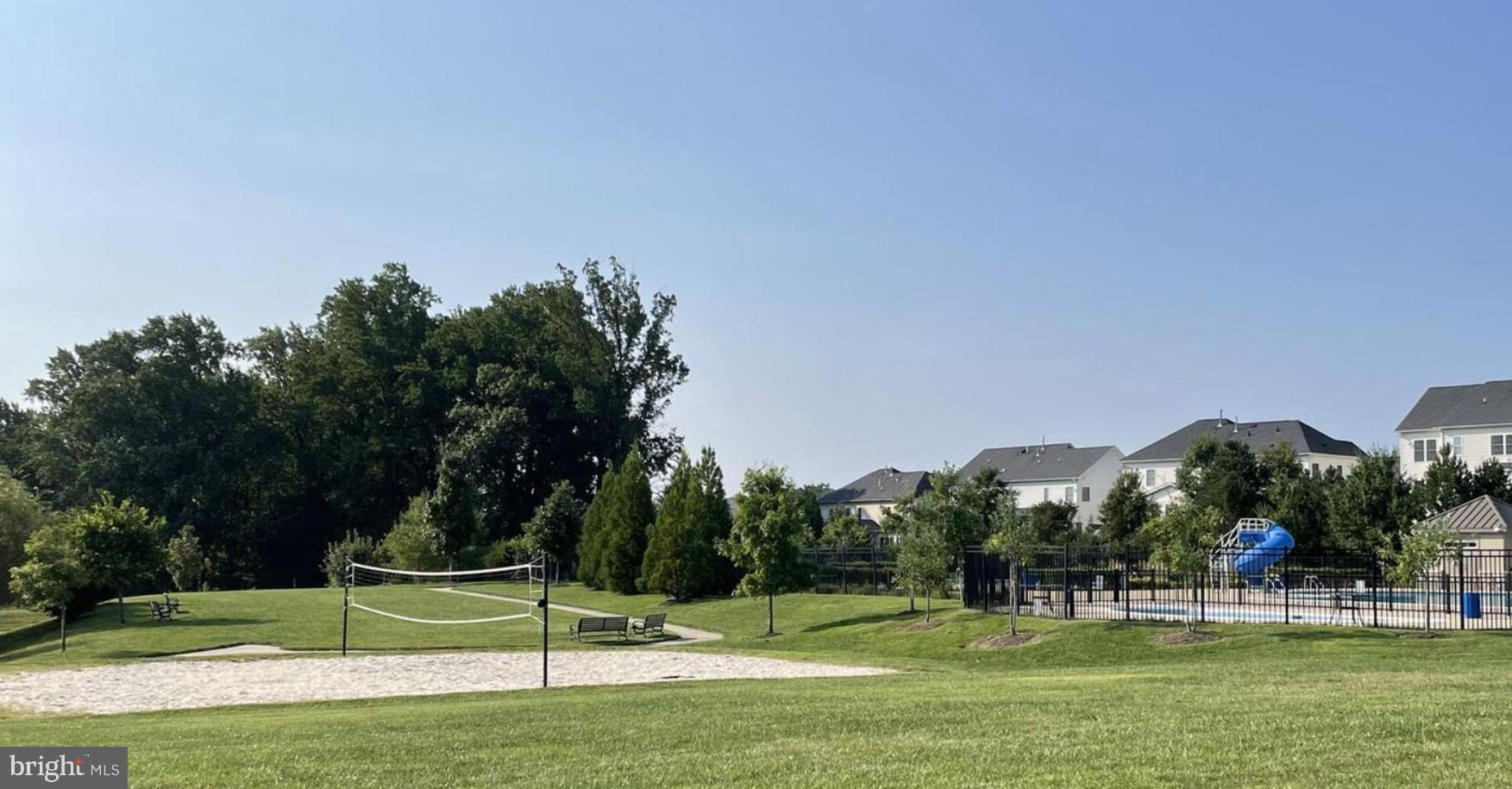 POPLAR RUN - Residential