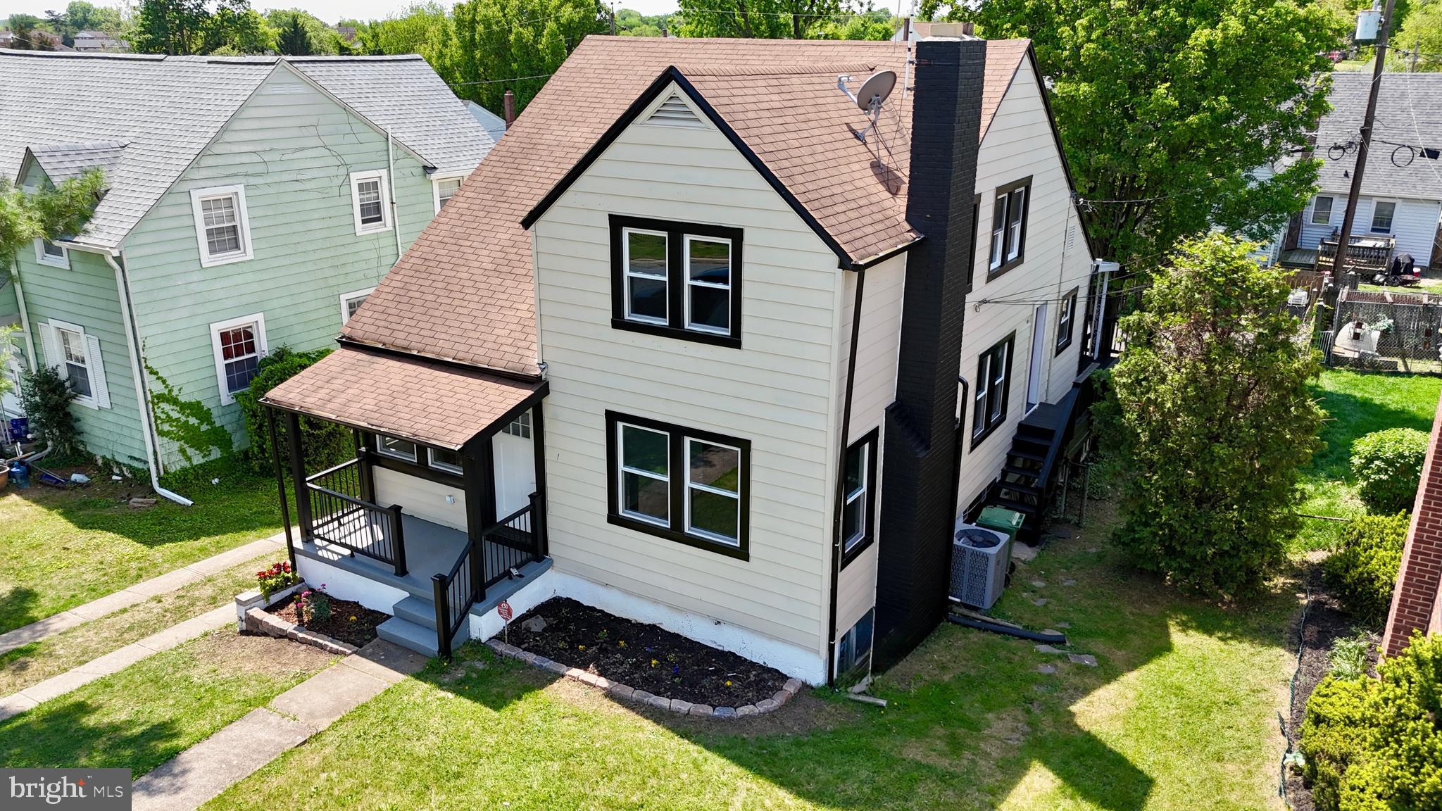 KENSINGTON - Residential Income