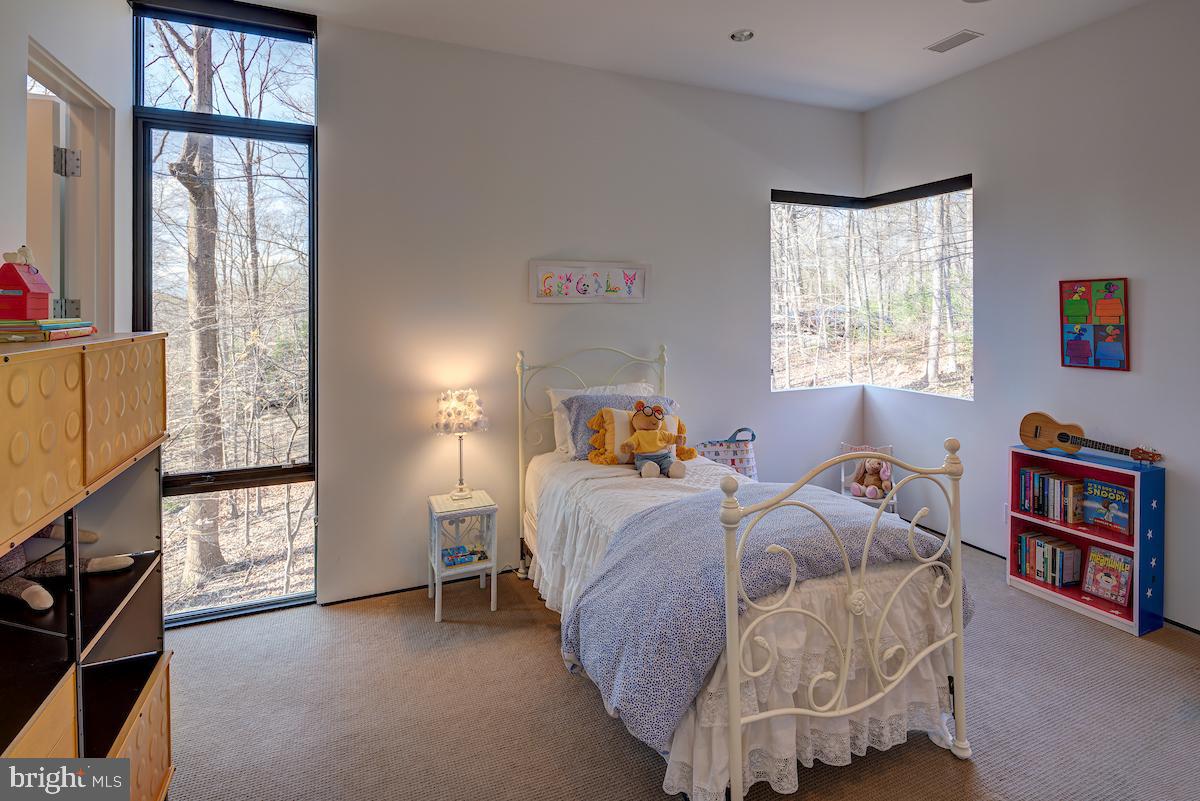 GLEN ECHO HEIGHTS - Residential