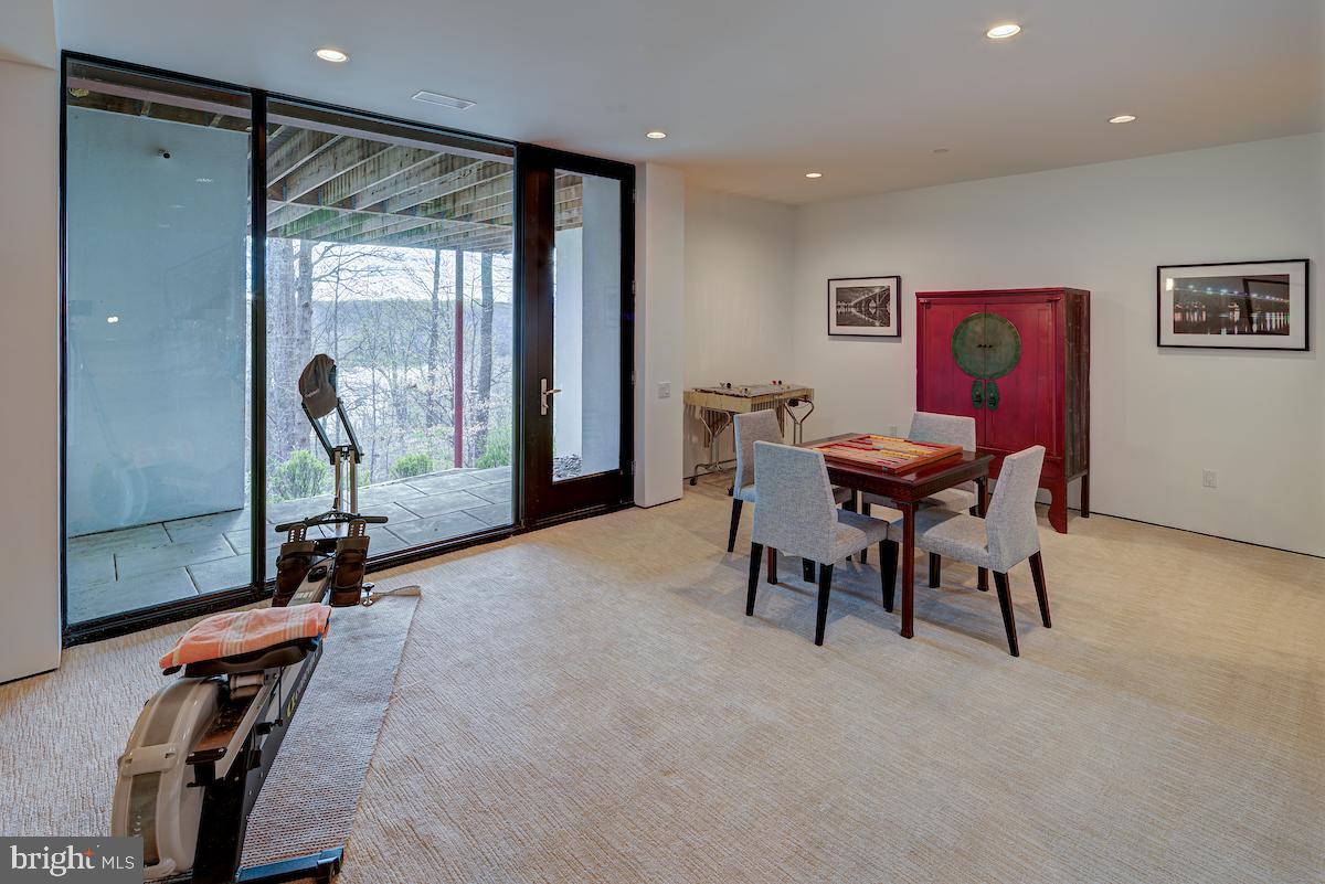 GLEN ECHO HEIGHTS - Residential