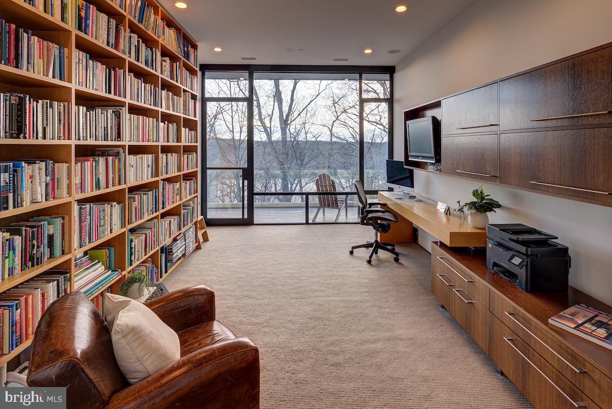 GLEN ECHO HEIGHTS - Residential