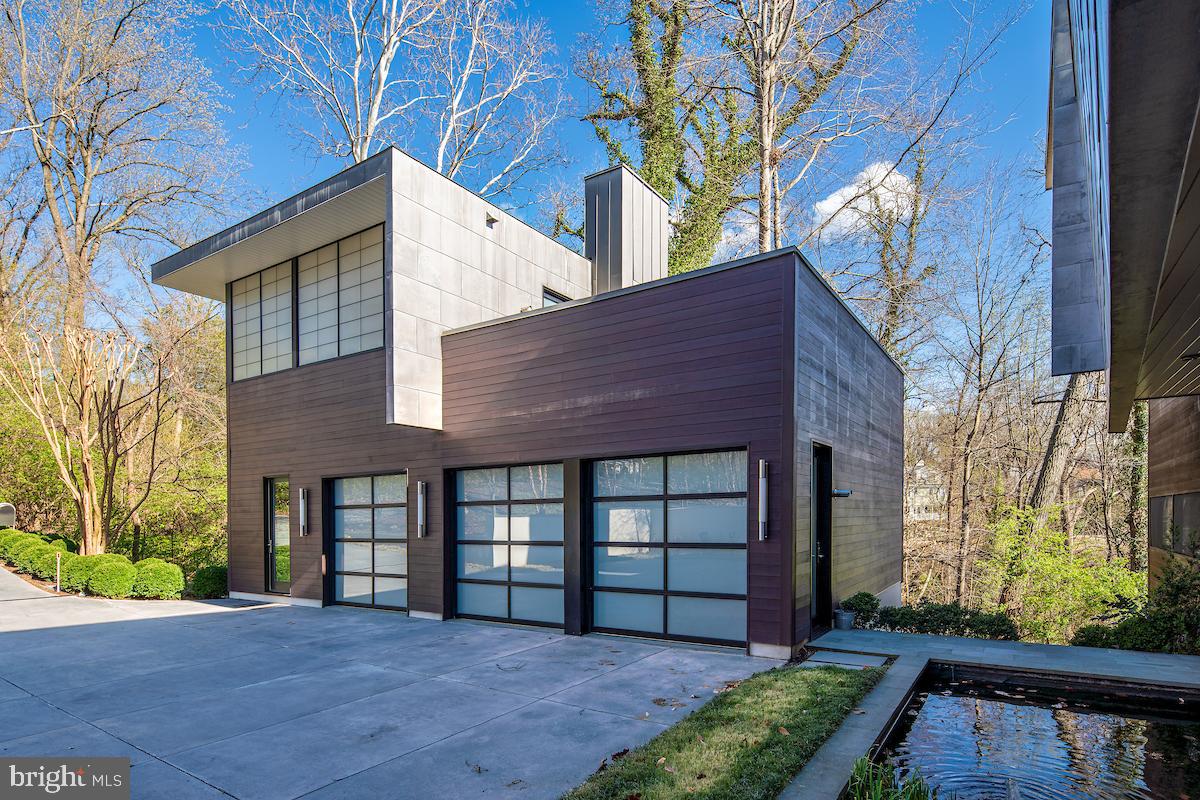 GLEN ECHO HEIGHTS - Residential