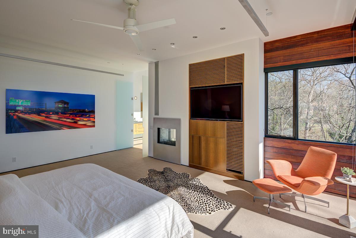 GLEN ECHO HEIGHTS - Residential