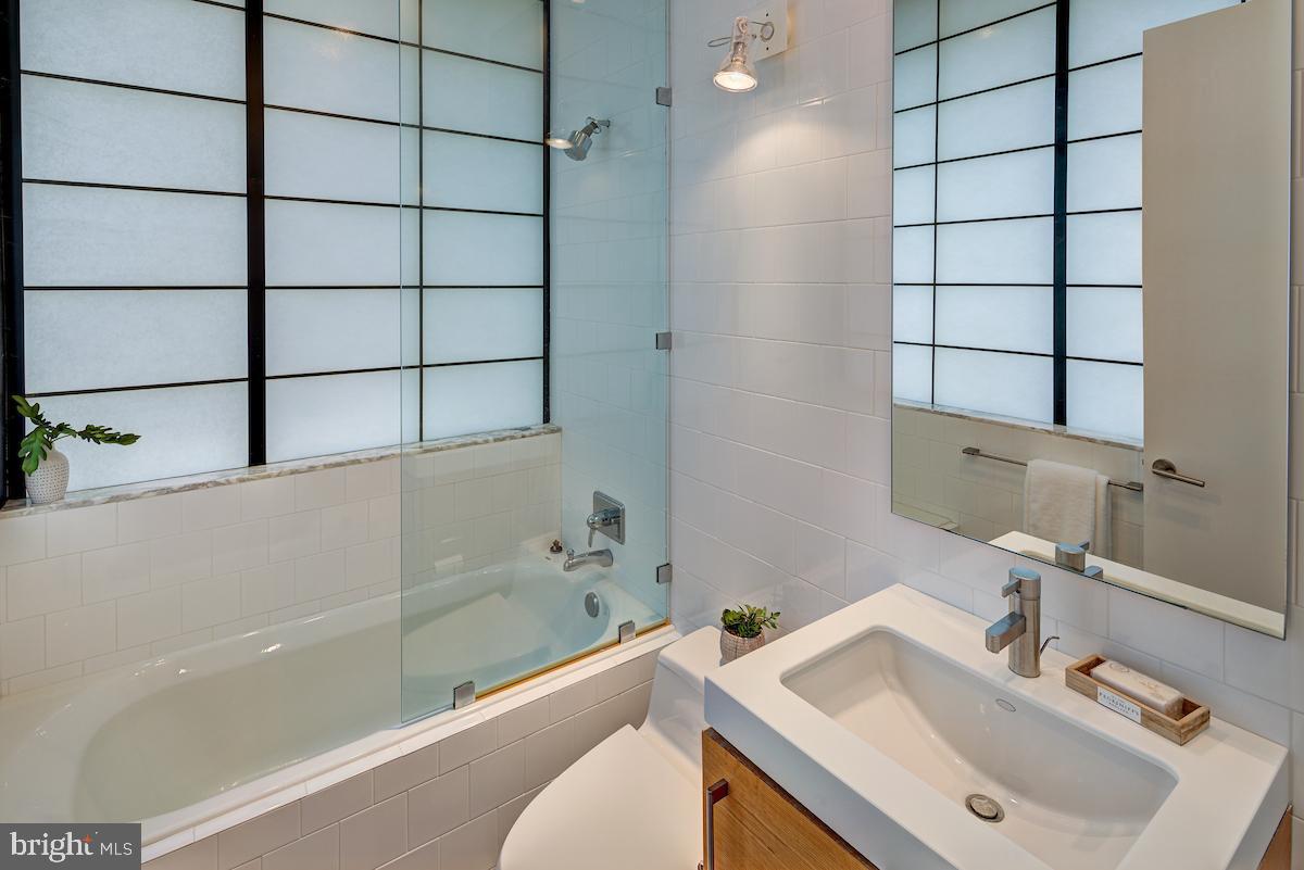 GLEN ECHO HEIGHTS - Residential