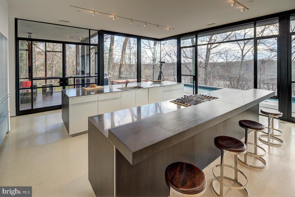 GLEN ECHO HEIGHTS - Residential