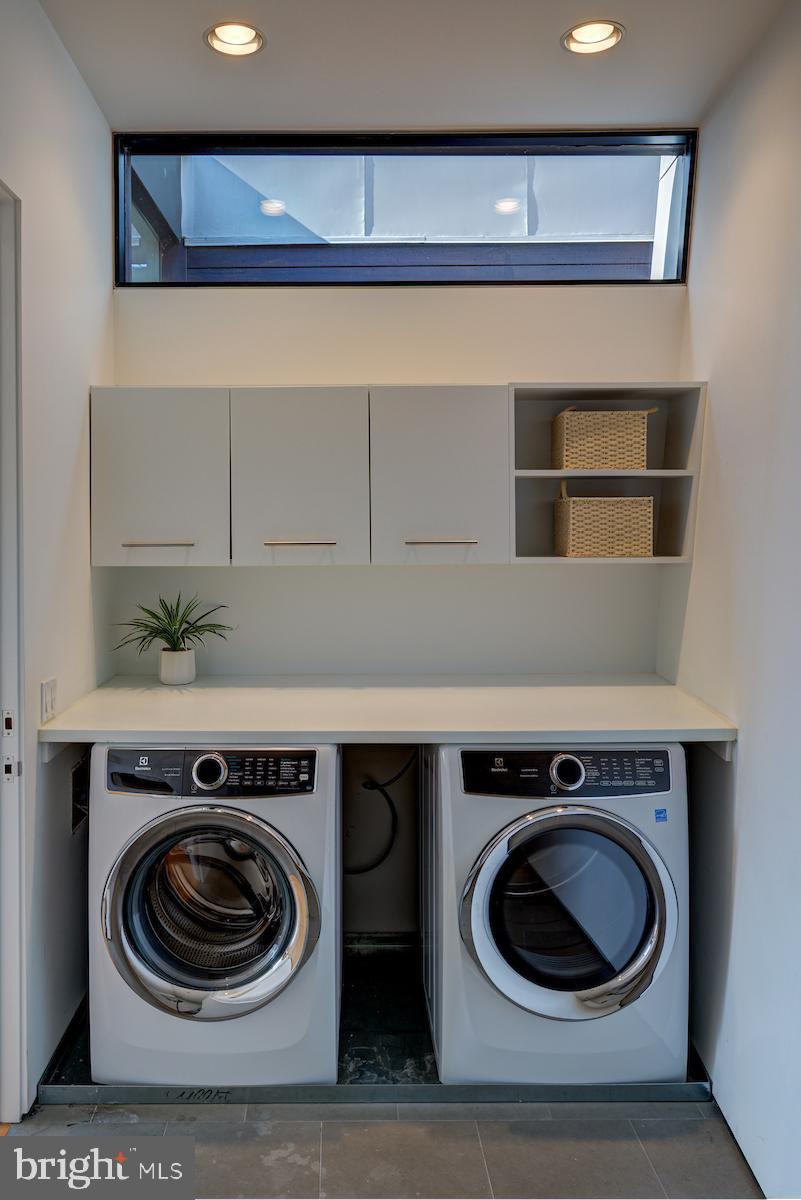 GLEN ECHO HEIGHTS - Residential