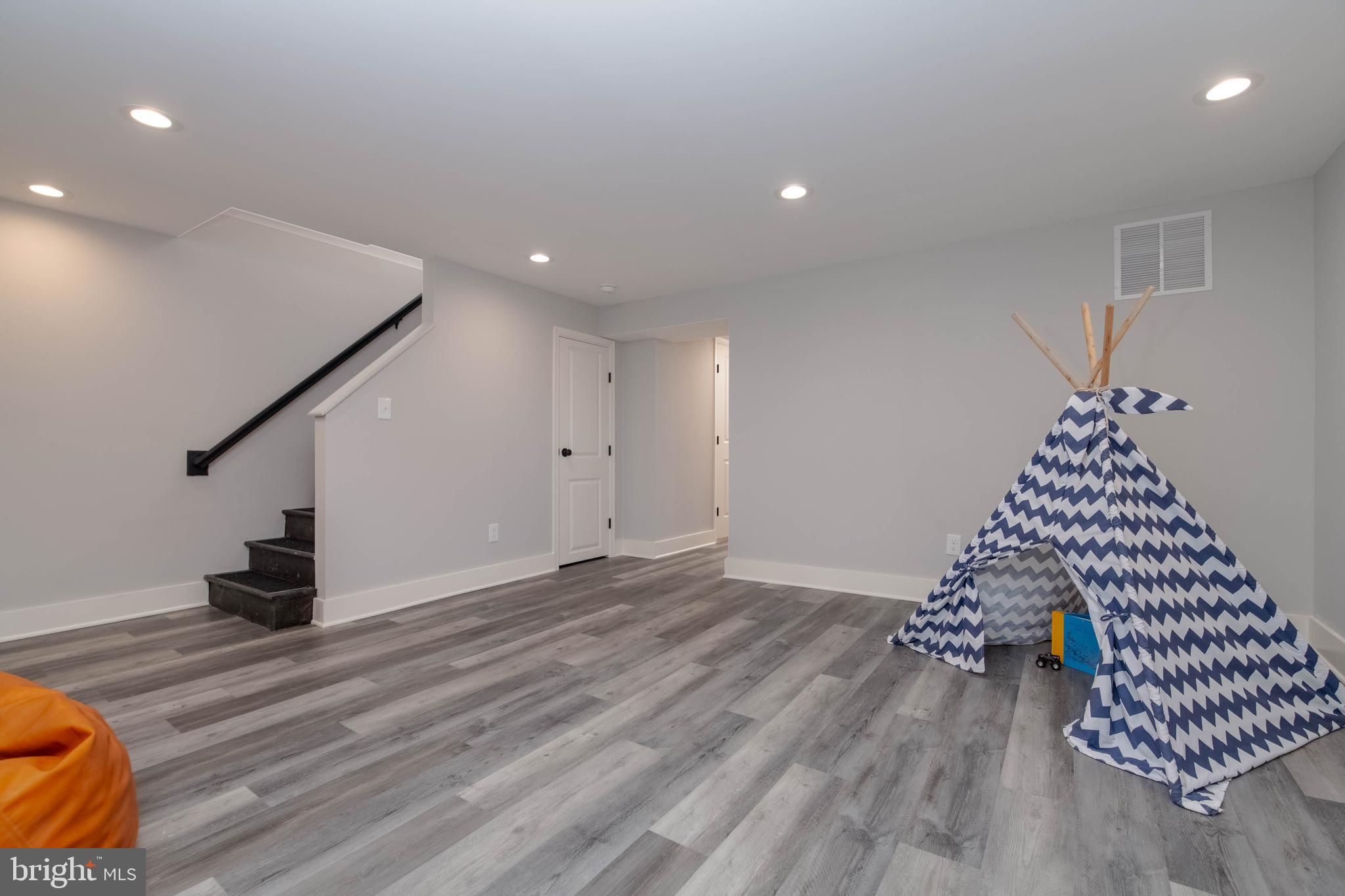 RODGERS FORGE - Residential