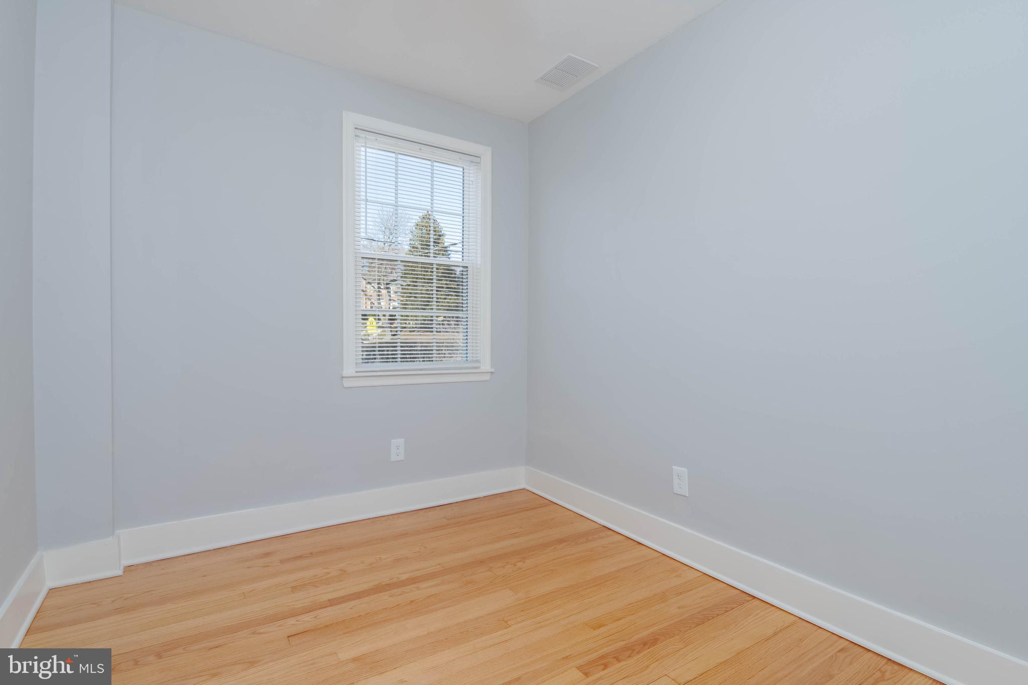 RODGERS FORGE - Residential