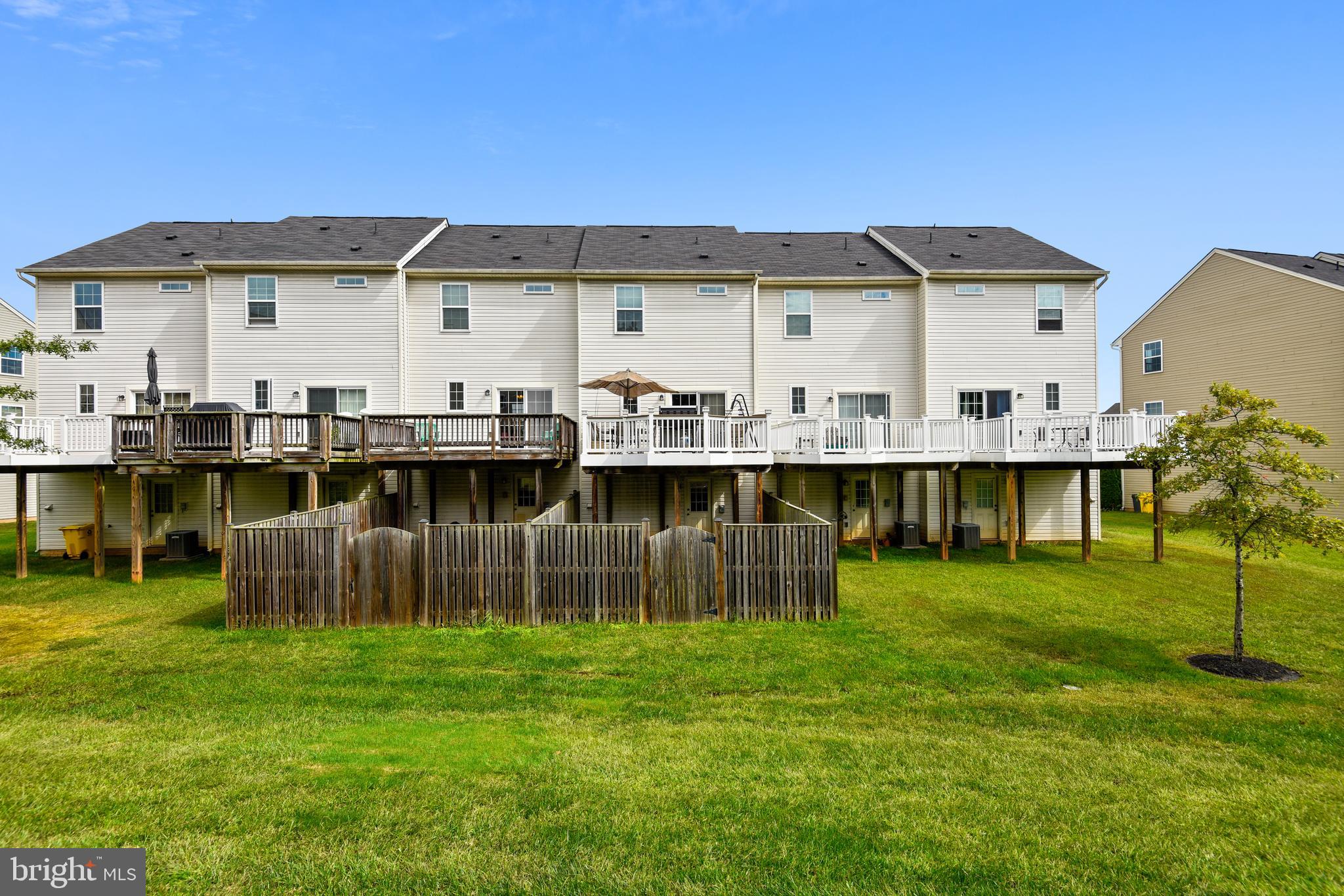 TANYARD SPRINGS - Residential