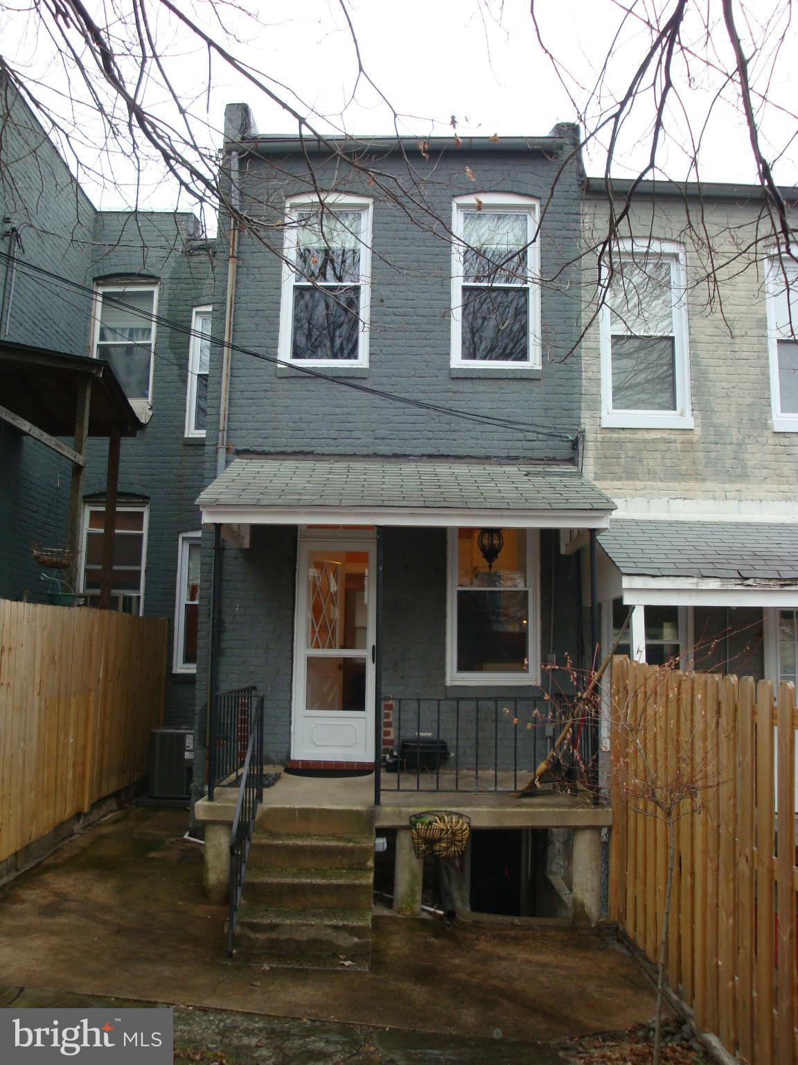 WOODBERRY - Residential Lease