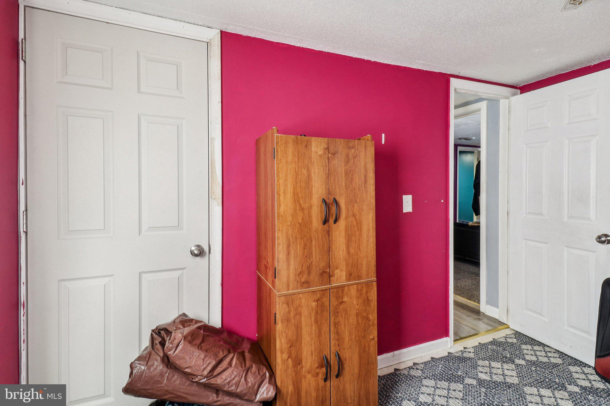 BOONES ESTATES - Residential