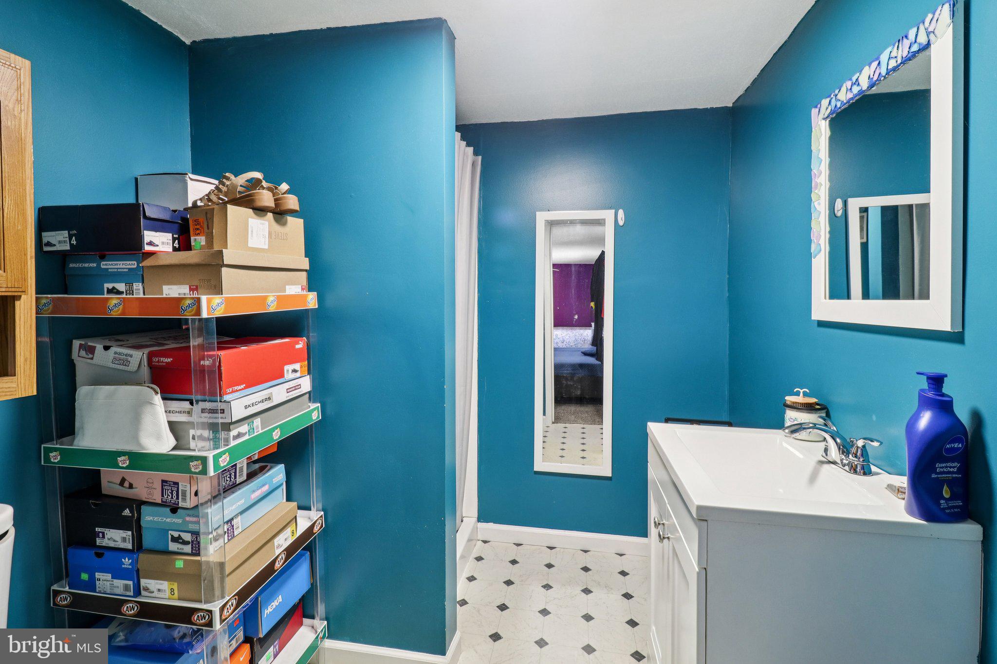 BOONES ESTATES - Residential