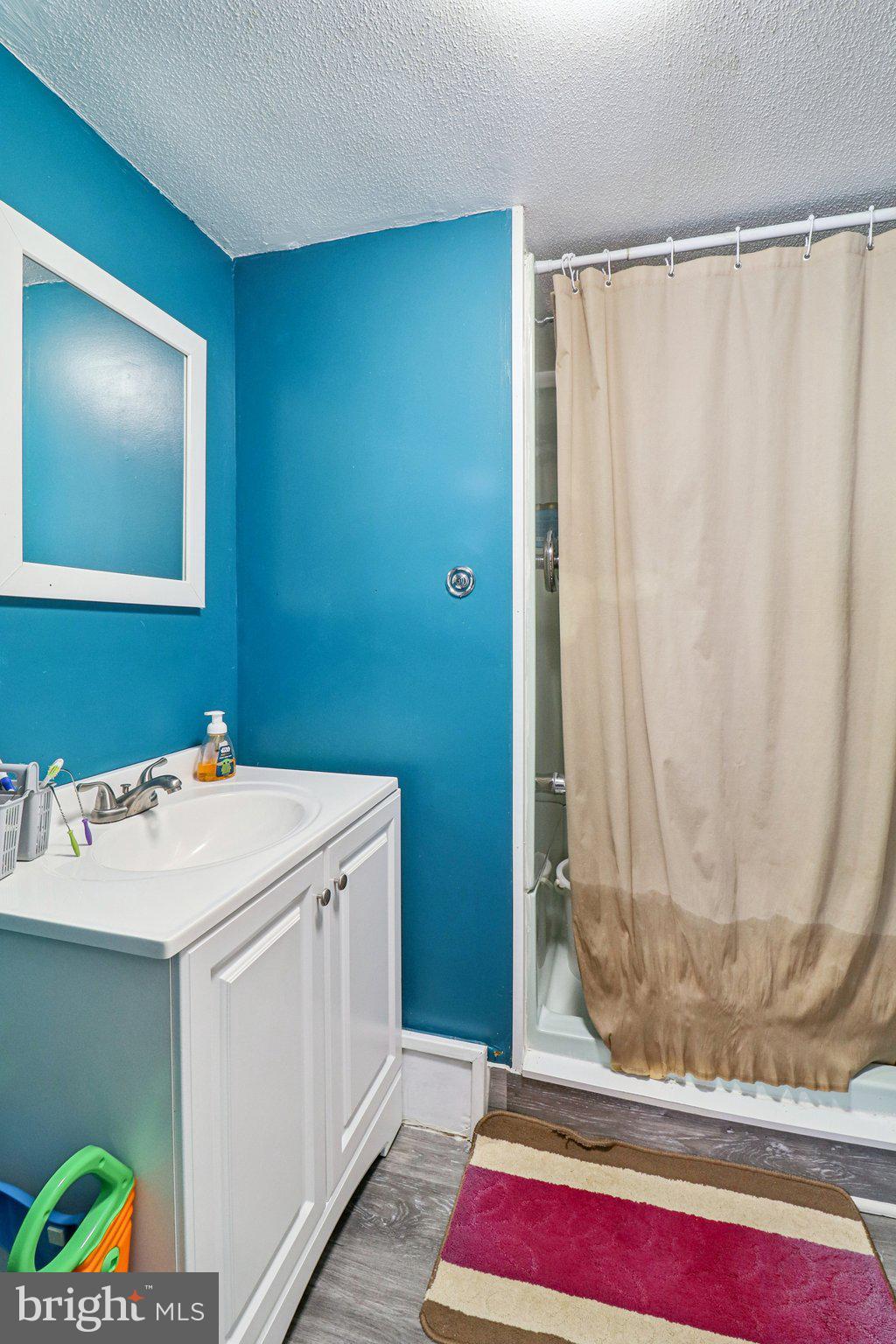 BOONES ESTATES - Residential