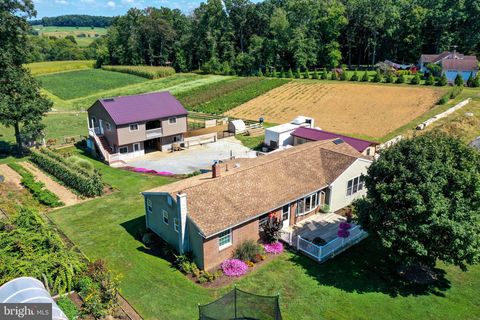 Photo of 459 LIBERTY LN, KIRKWOOD, PA 17536 (MLS # PALA2024764)