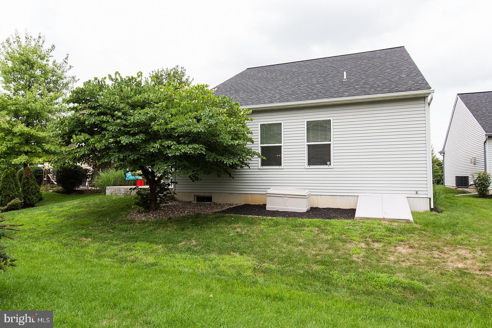 ELMCREST - Residential