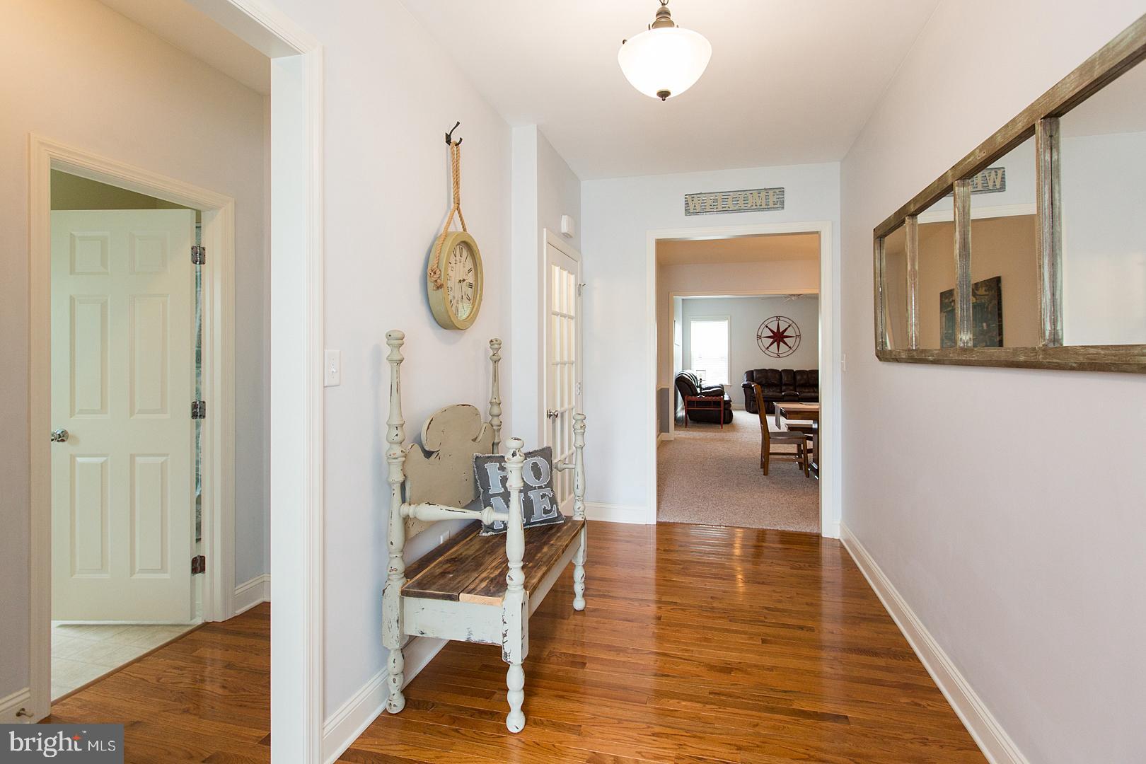 ELMCREST - Residential