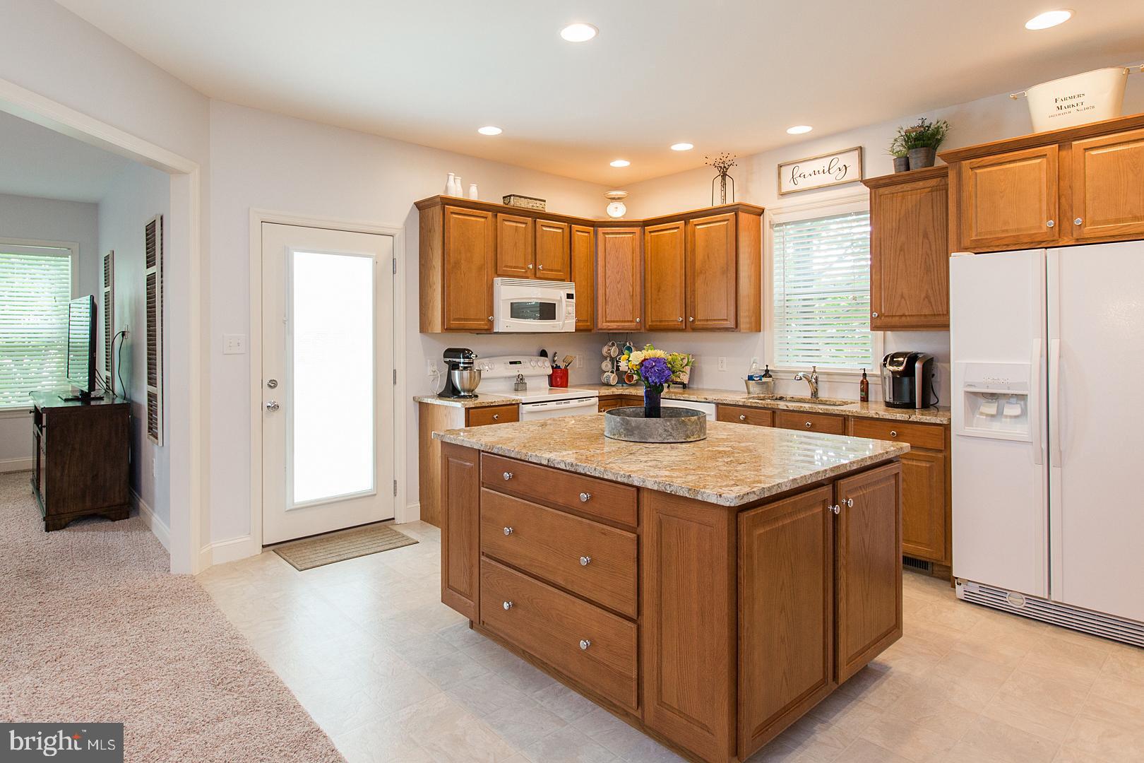 ELMCREST - Residential
