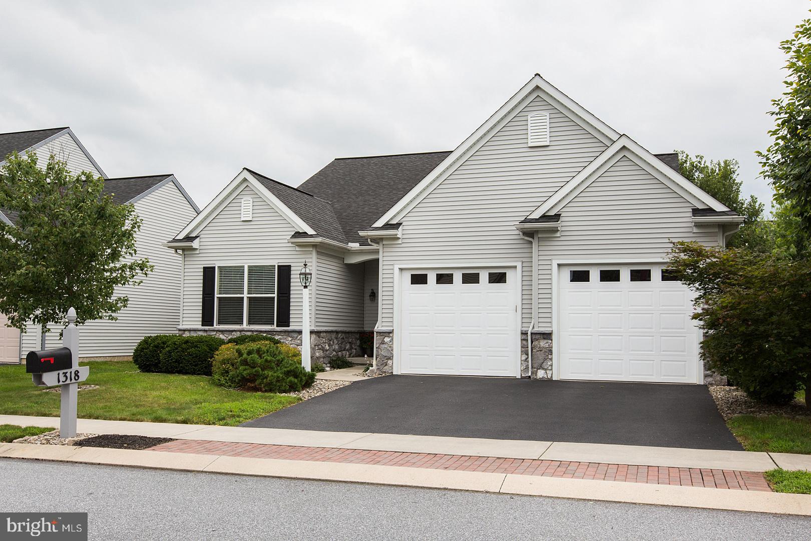 ELMCREST - Residential
