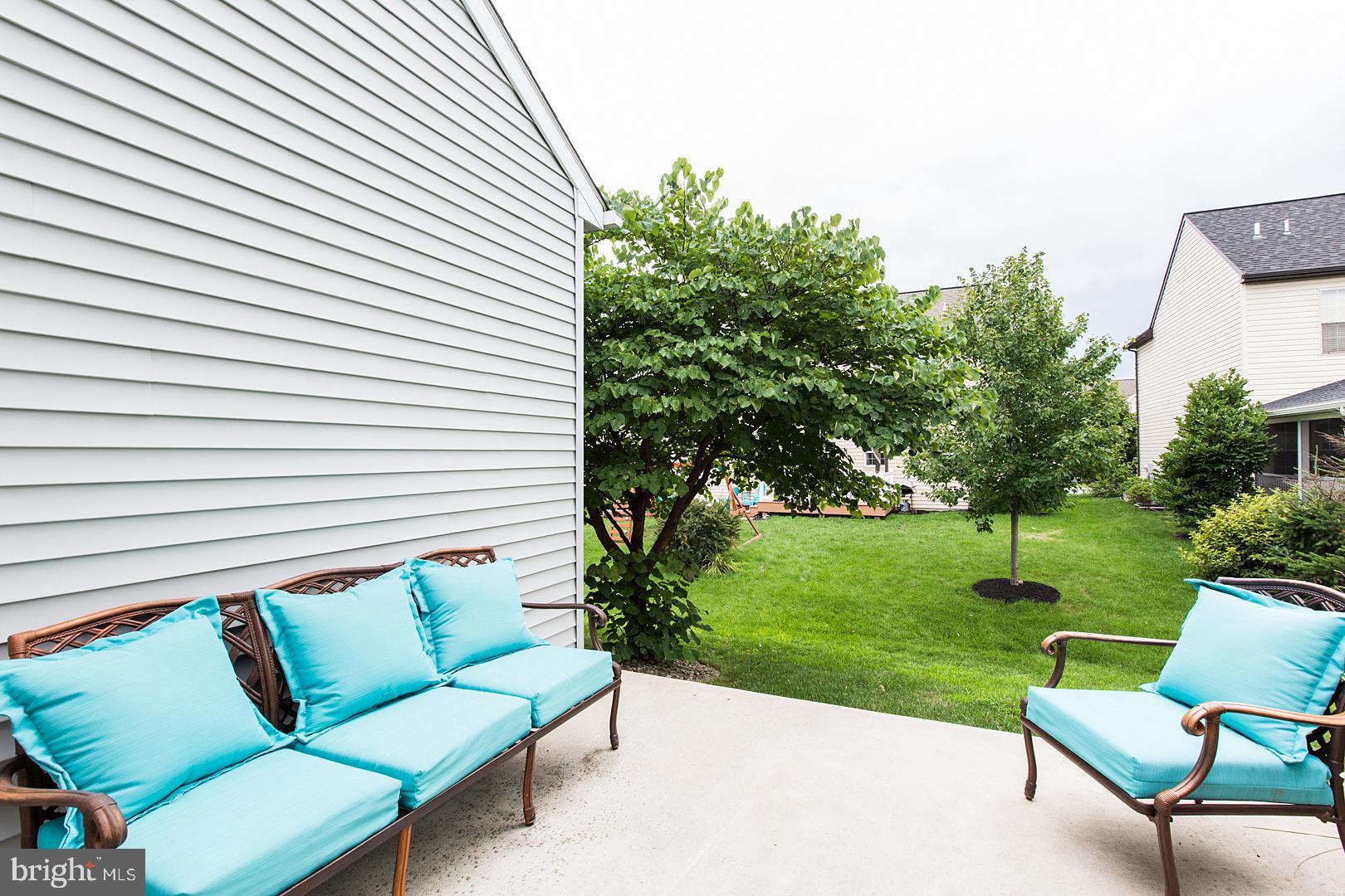 ELMCREST - Residential