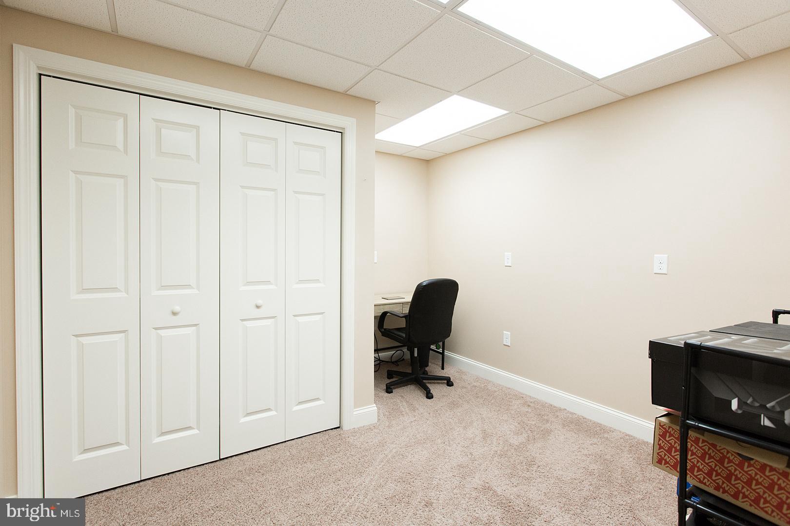 ELMCREST - Residential