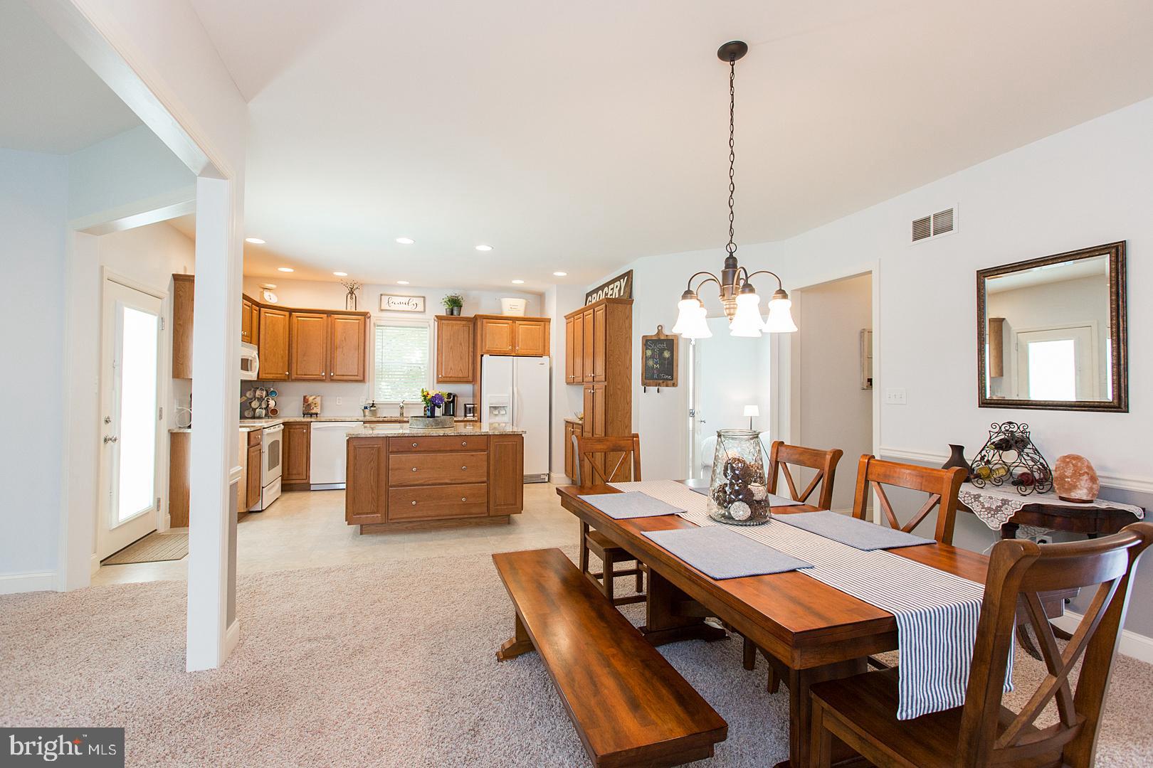 ELMCREST - Residential