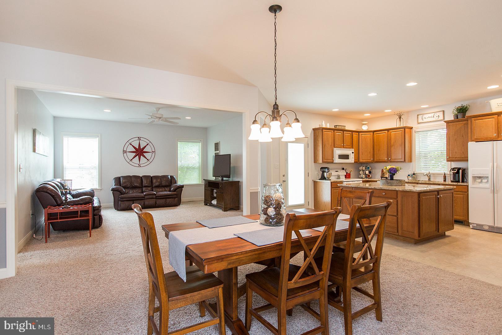 ELMCREST - Residential