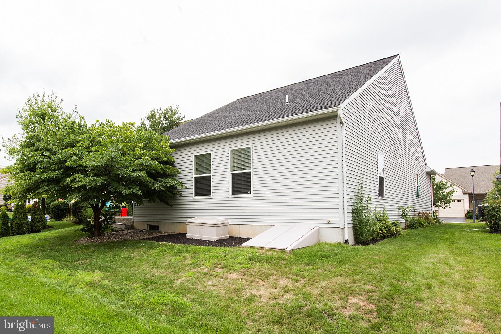 ELMCREST - Residential